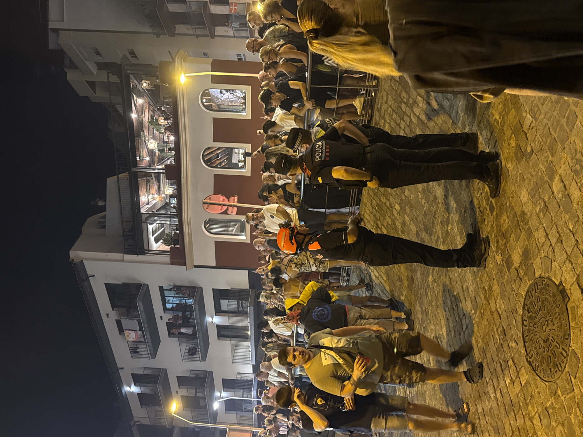 Blanes street fills up for a summer night festival