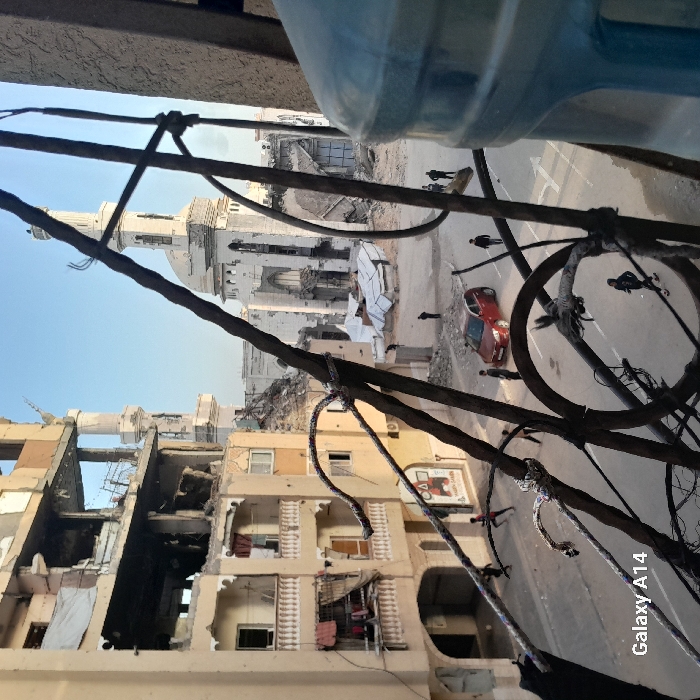 Widespread destruction and displacement camps documented in Khan Yunis
