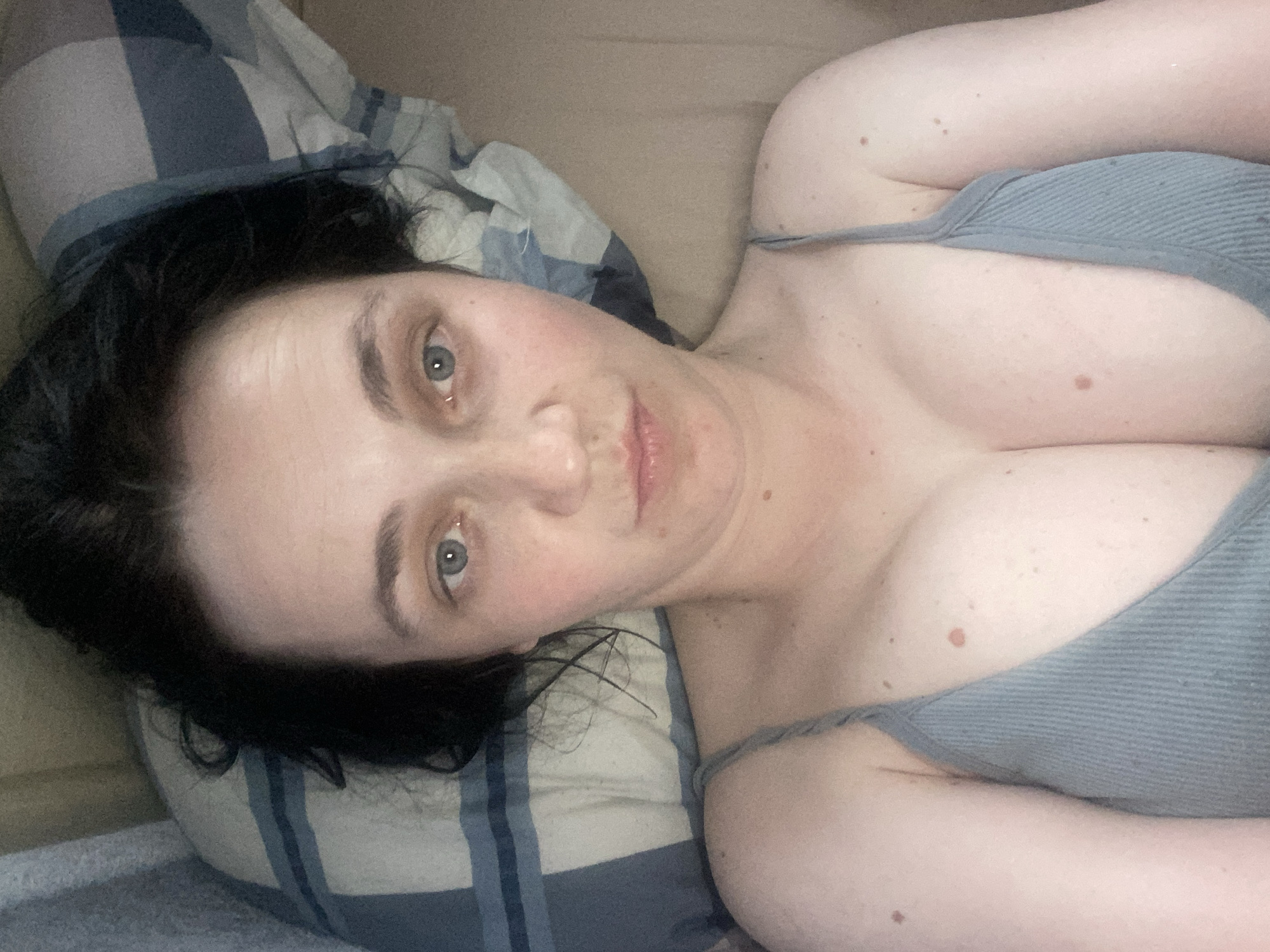 Quiet morning at home: selfies, kids, and indoor snapshots