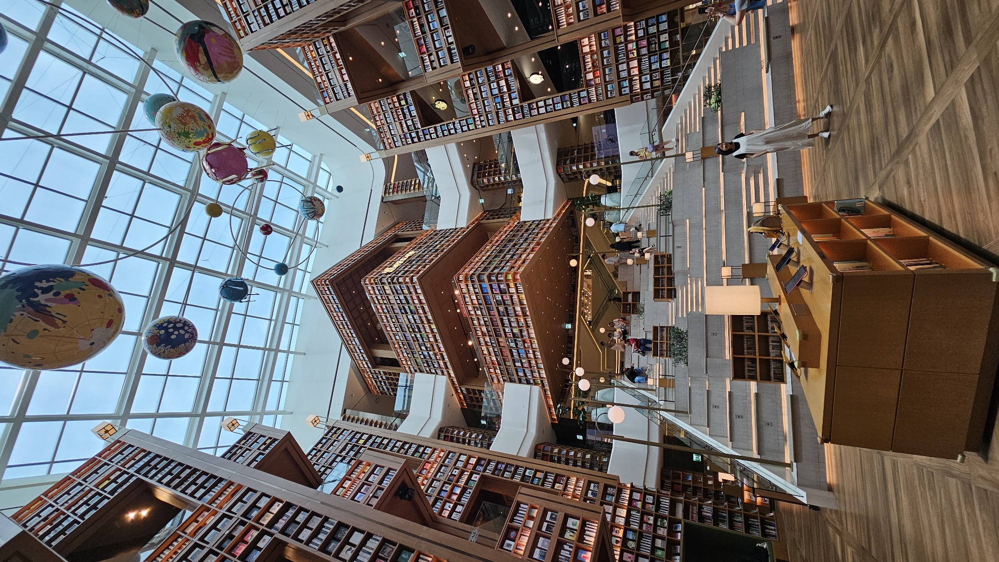 Library, mall, and coffee stops across Suwon-si