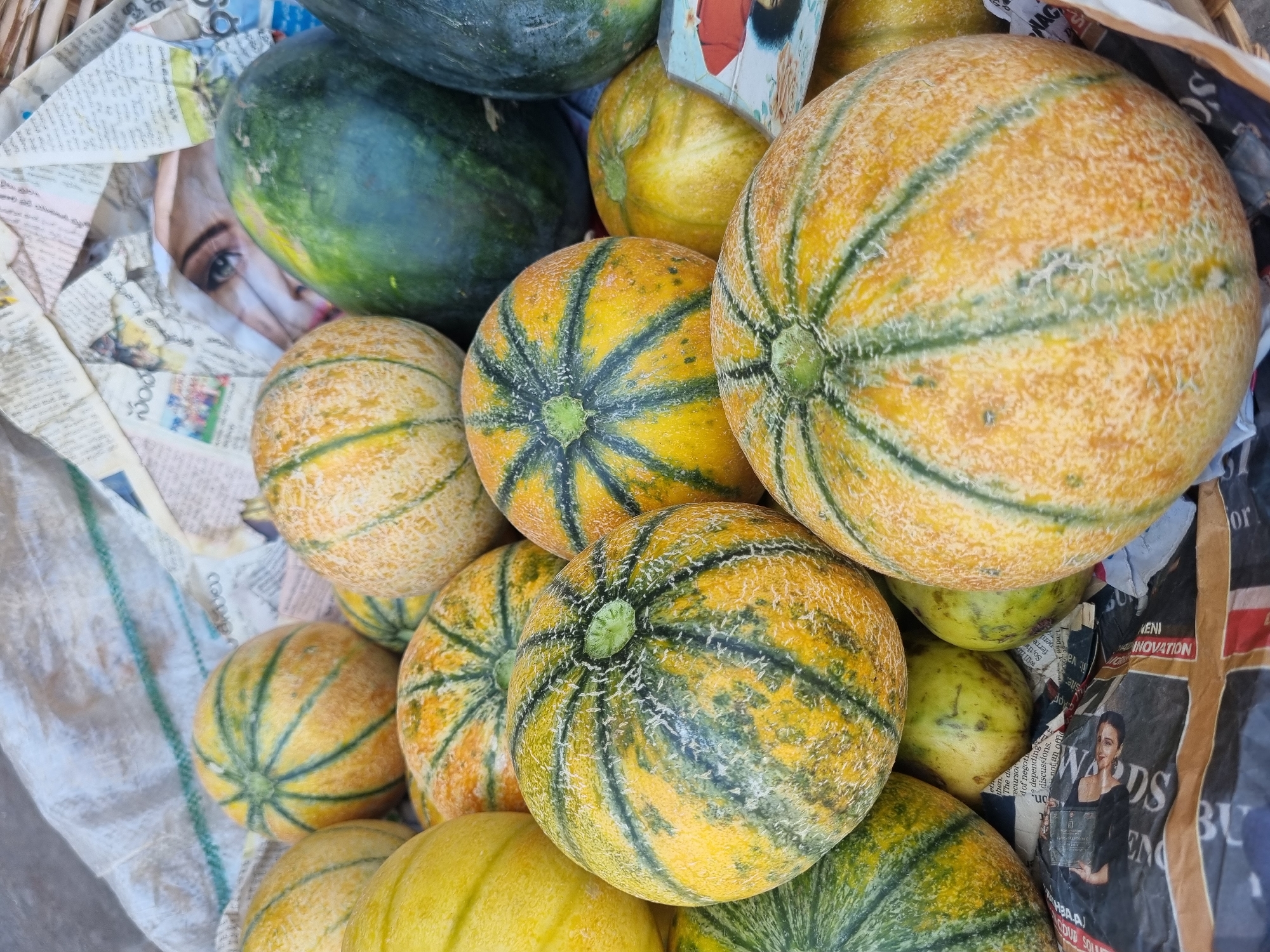 Morning scenes from Puttaparthi markets and public spaces documented