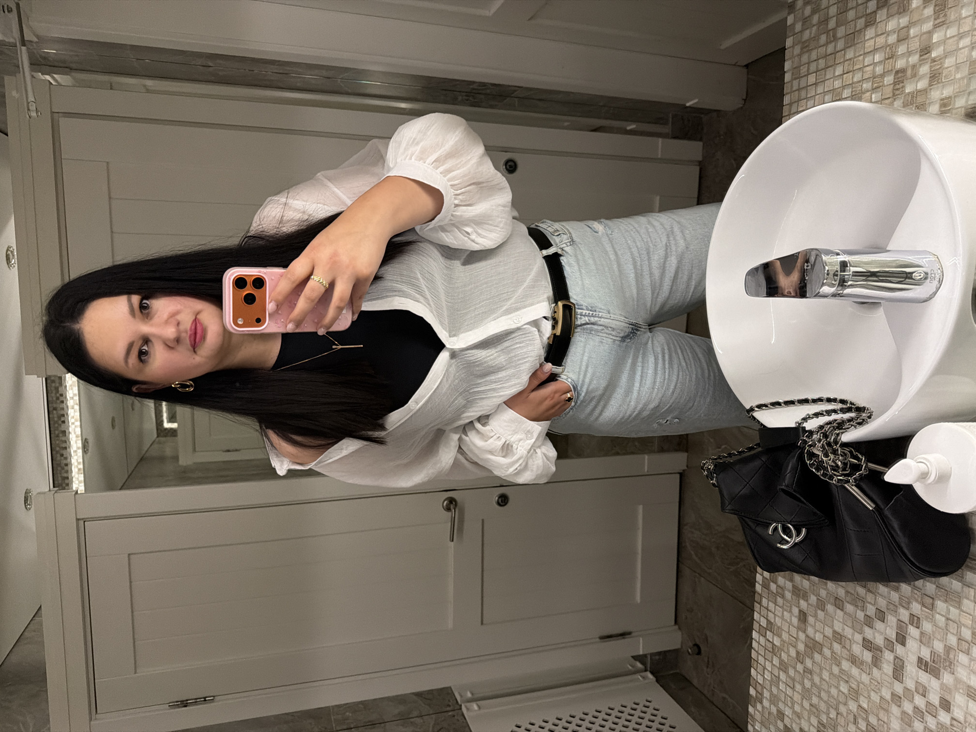 Lunch out: restroom selfies, salads, and in-car downtime.