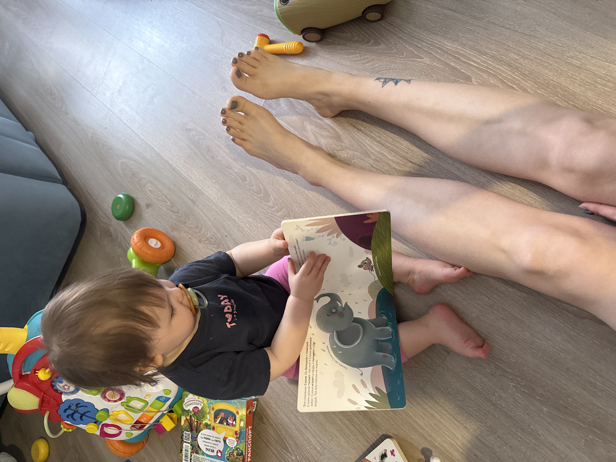 Family playtime moments captured in Moscow nursery