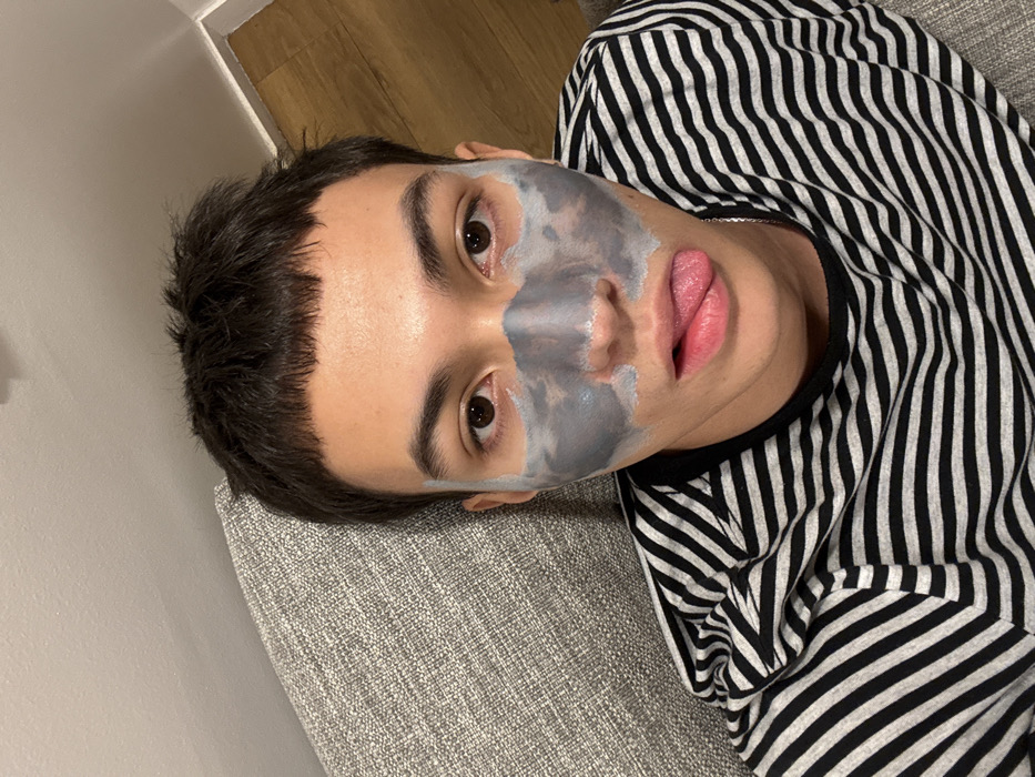 Personal evening routine documented in suburban Paris apartment