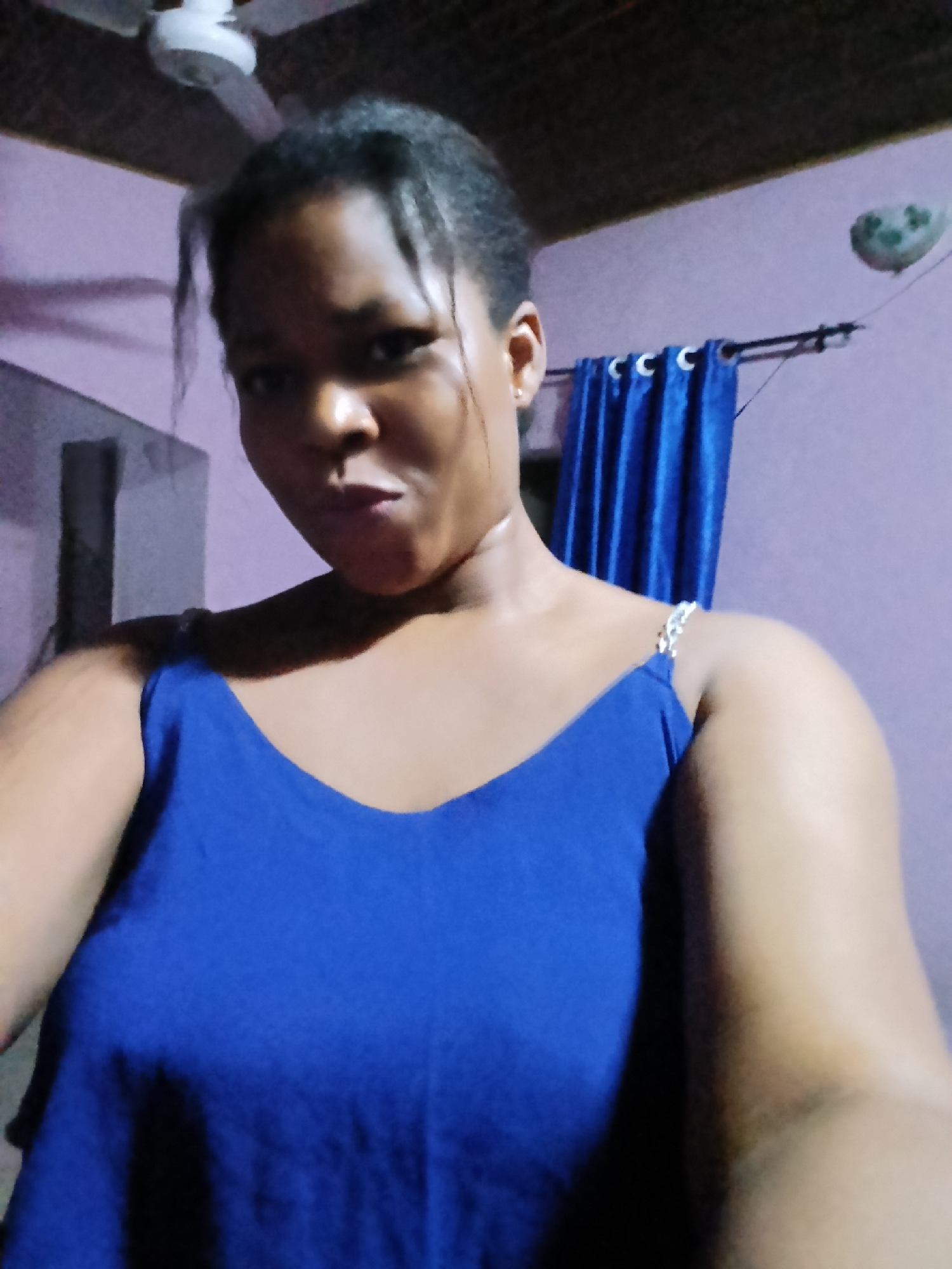 Blue top, multiple angles, one fitting session.