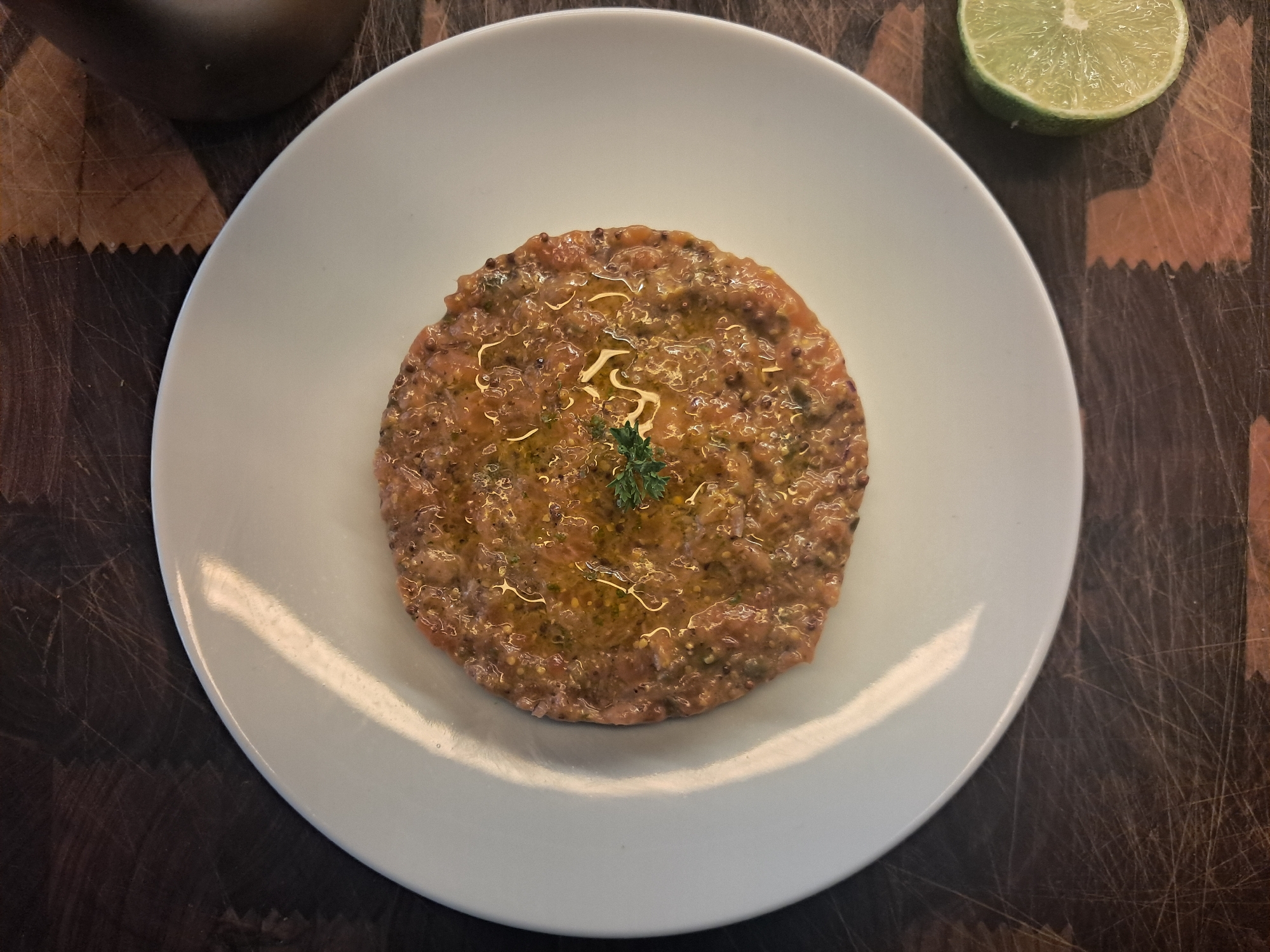 Diner documents multi-course meal in Vicente López restaurant