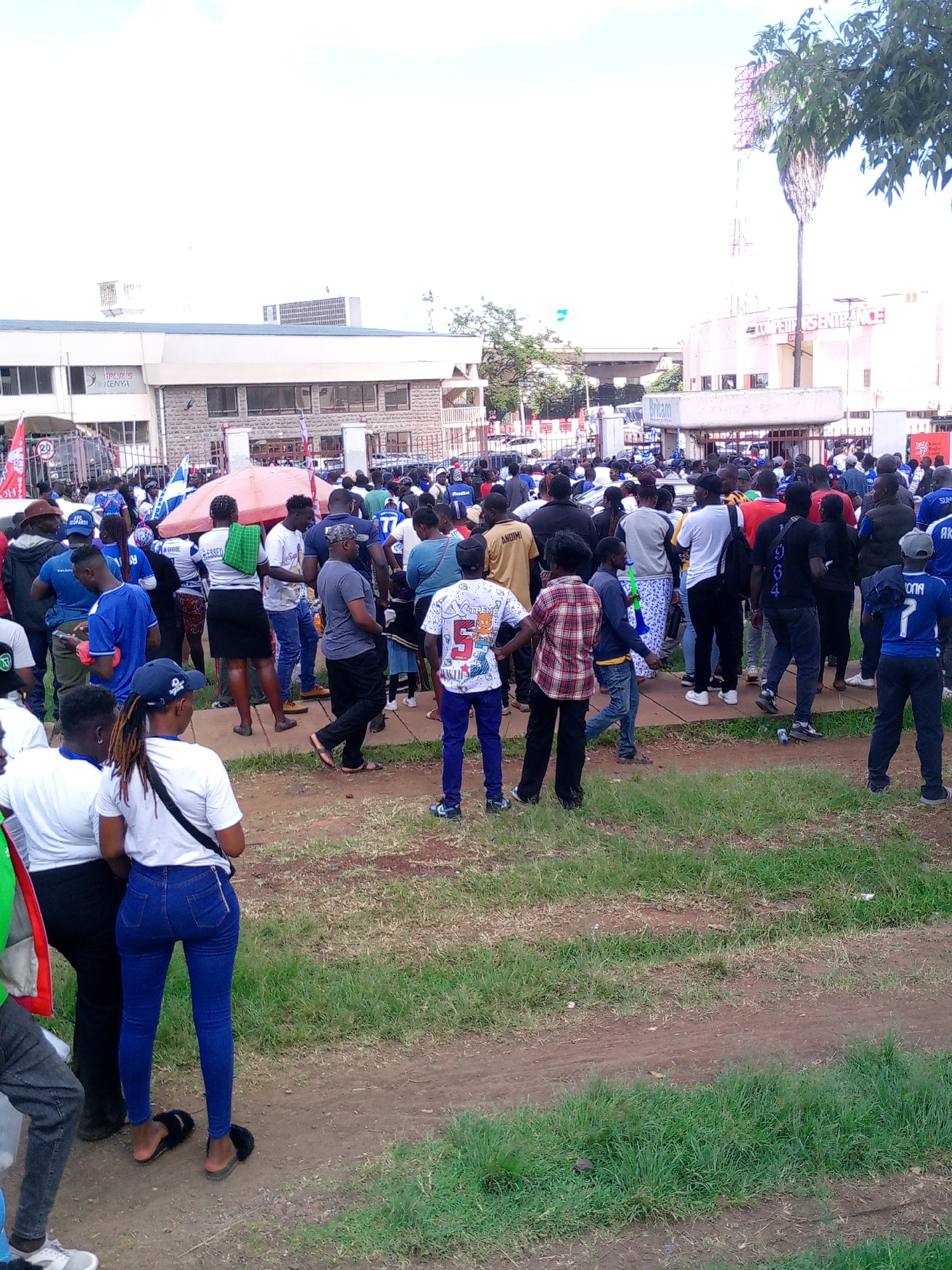 AFC Leopards fans gather outside Nairobi stadium
