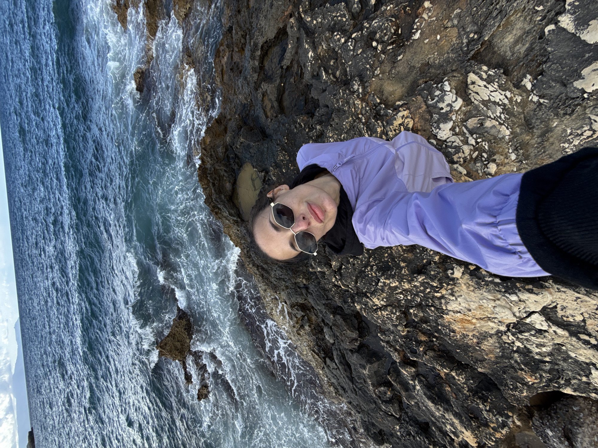 Woman spotted on Chania cliffs during afternoon seaside visit