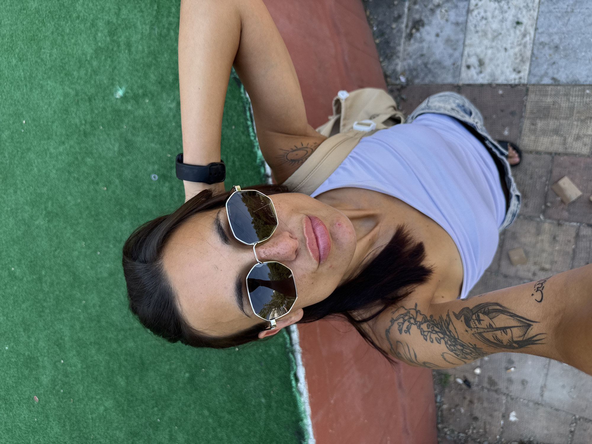 Sunny park strolls and gym time in Pleven, Bulgaria