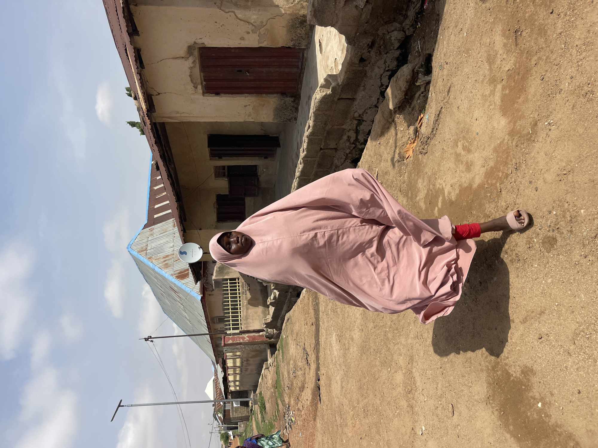 Two people spotted on dirt road in Unguwar Gabas