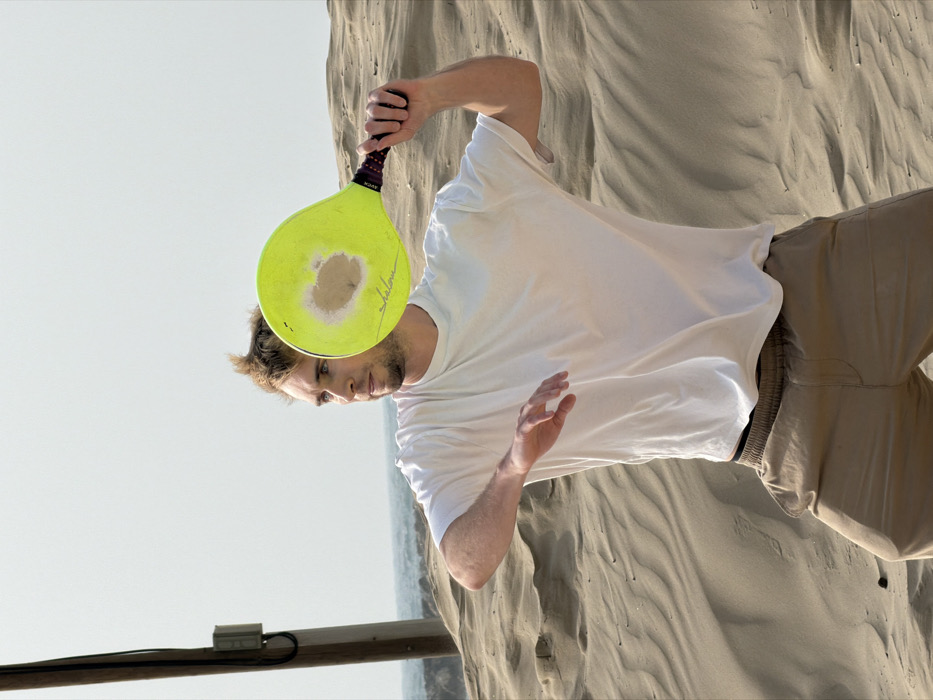Afternoon beach games and street life documented in Tel Aviv