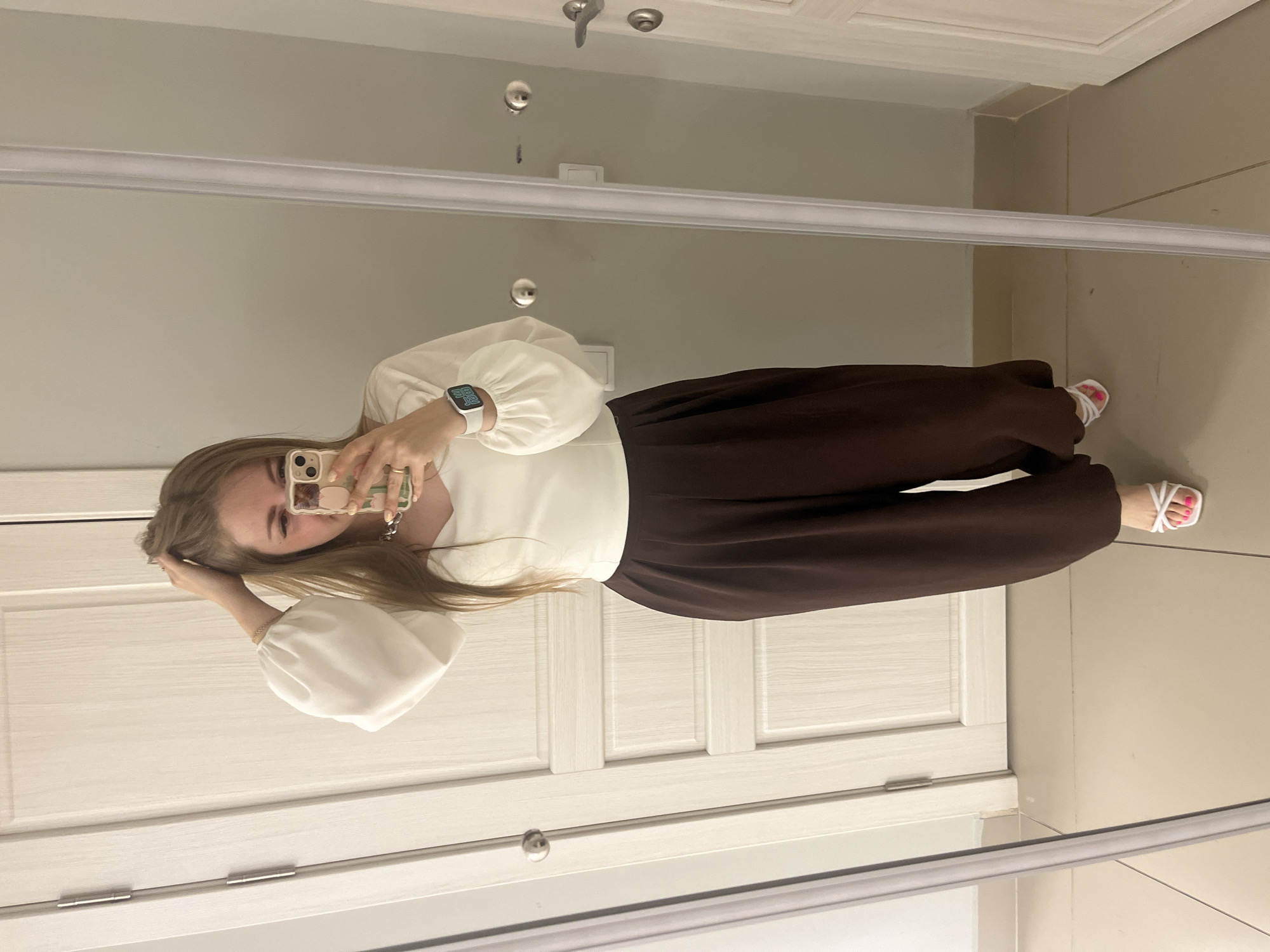 Woman takes multiple mirror selfies in Chelyabinsk buildings