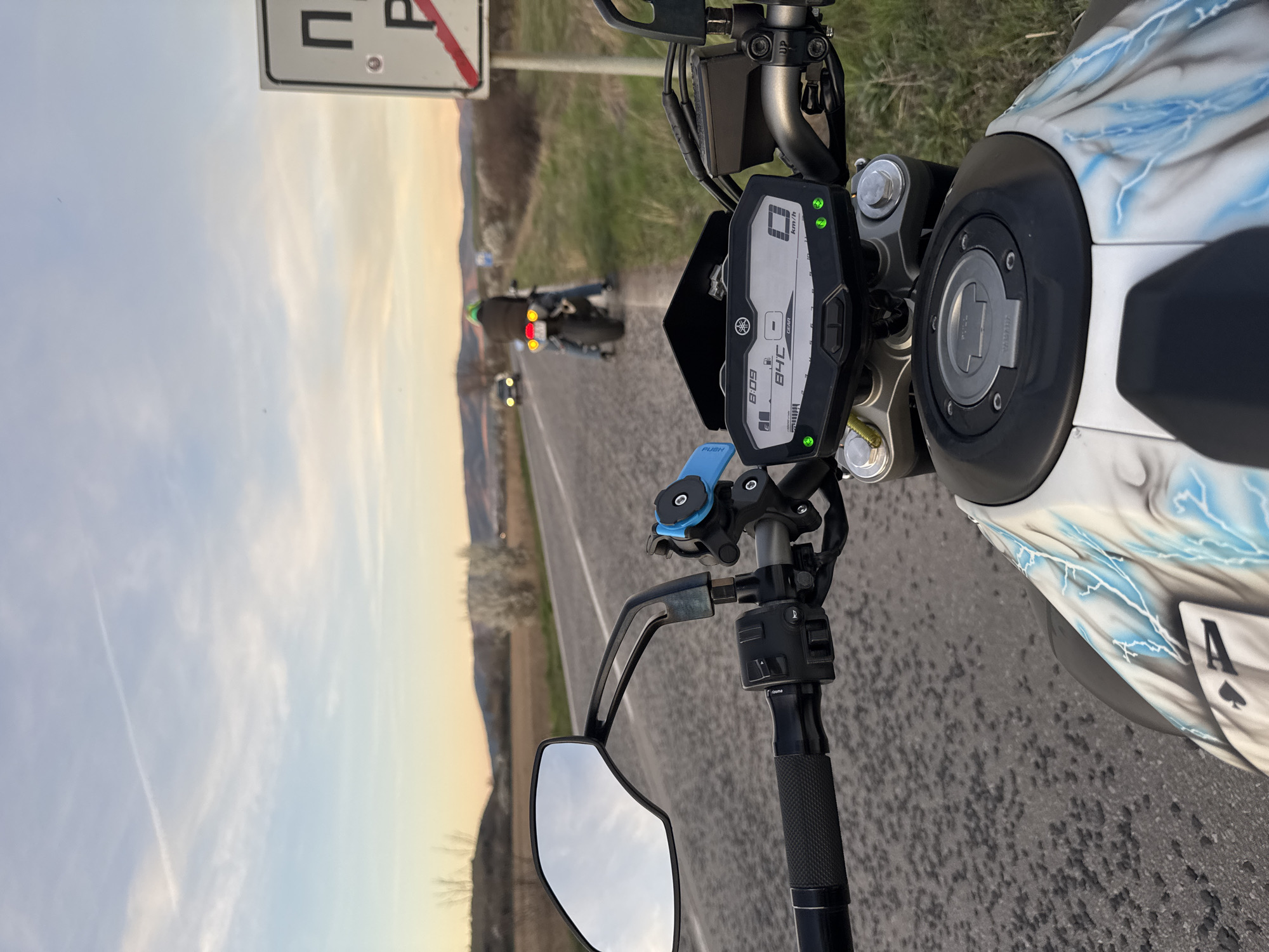 Motorcyclist travels between two Bulgarian towns on Yamaha MT-07