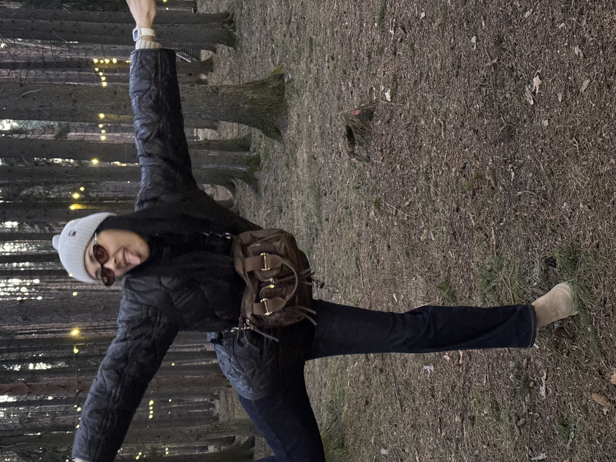 Playground activities and forest exploration documented in Votkinsk park