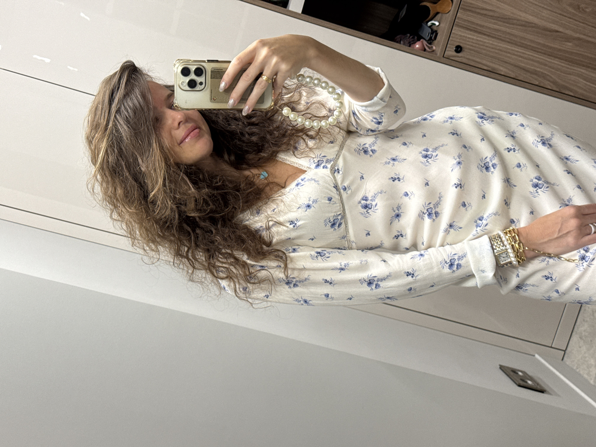 Mirror selfies in a floral white dress, Dolgoprudny