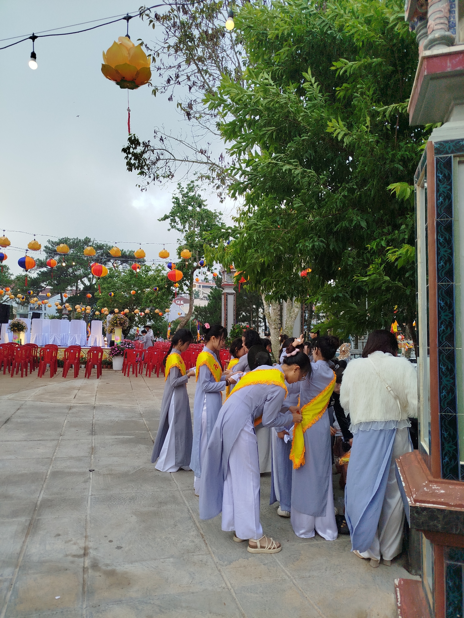 Buddhist festival celebrations documented across Da Lat temple sites