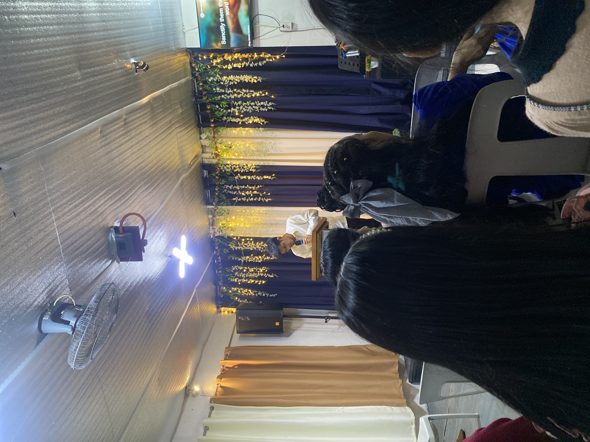 Early morning religious gathering draws families in Davao City
