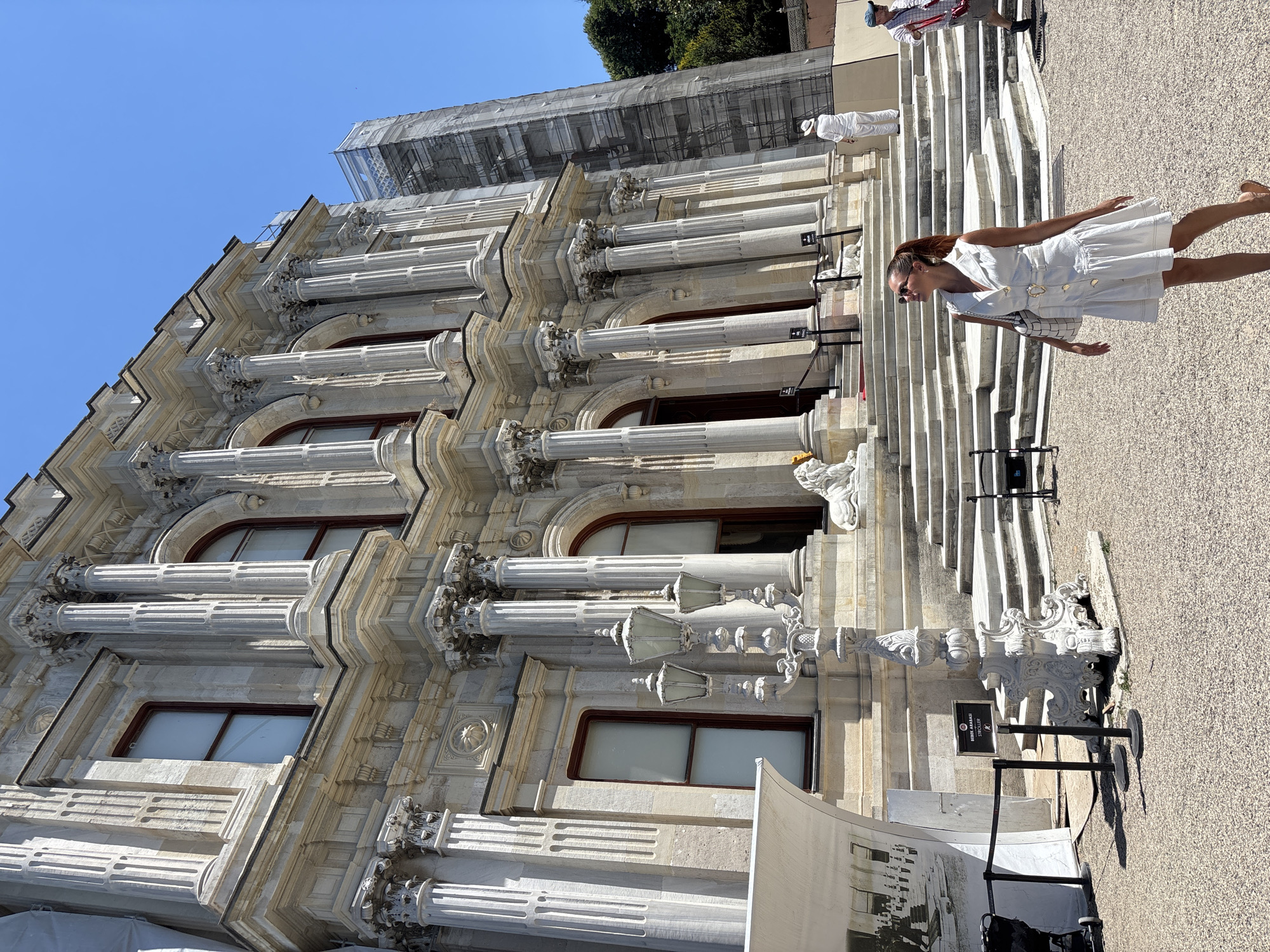 Exploring Üsküdar's waterfront and Ottoman architecture on a summer morning