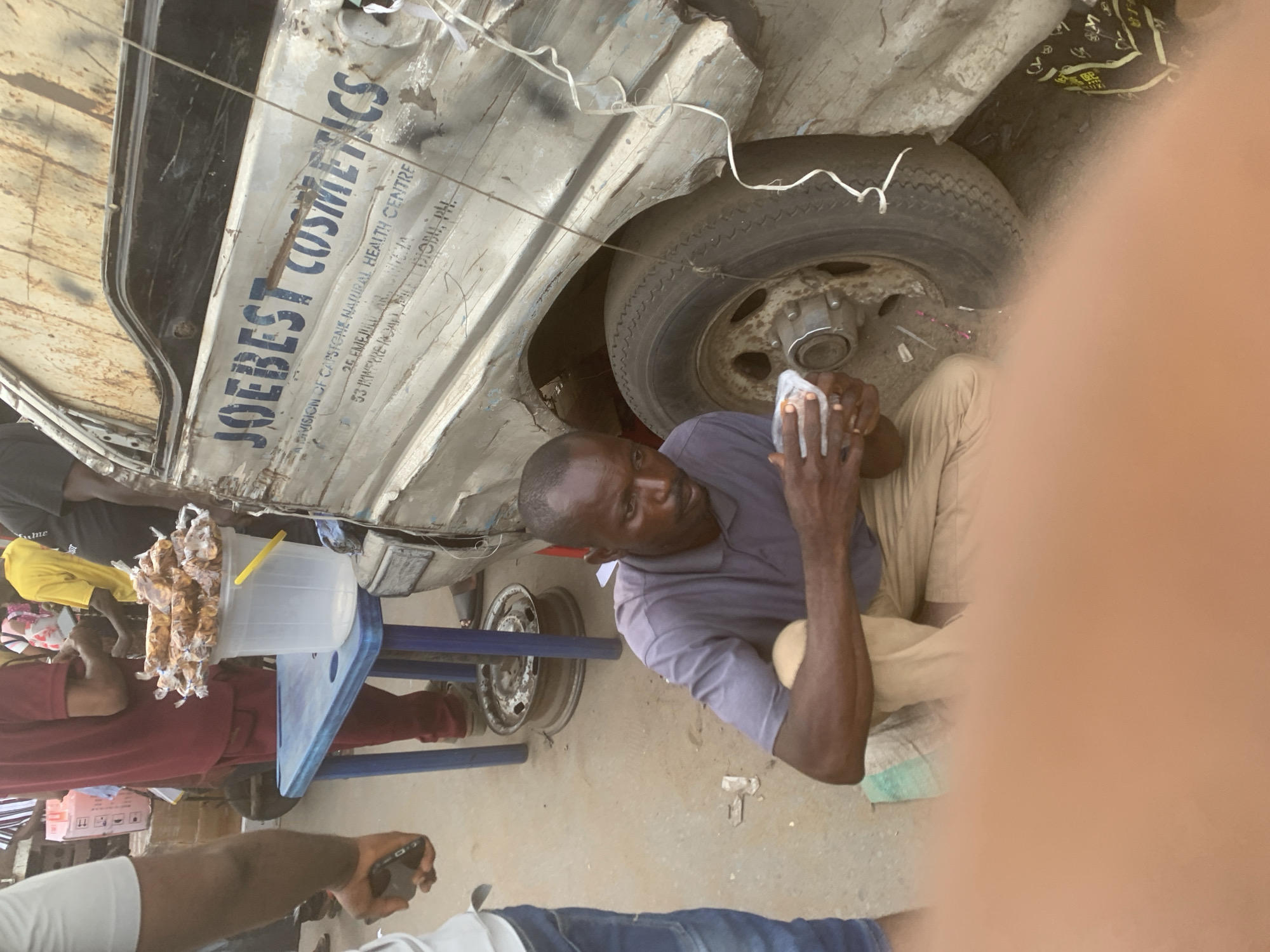 Daily market life documented across Fegge, Nigeria commercial district