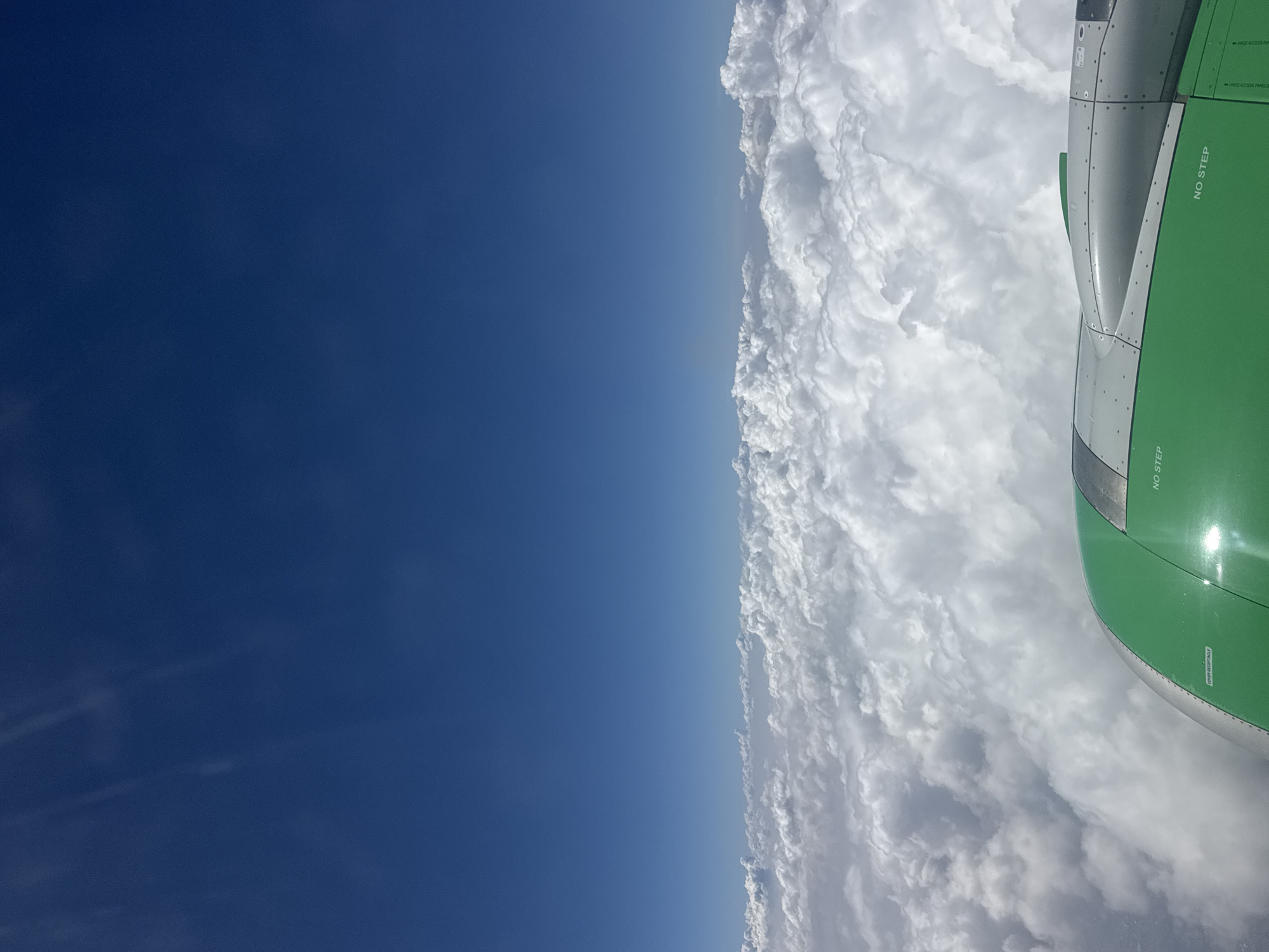 Aircraft passenger documents sky conditions over Epazoyucan, Mexico