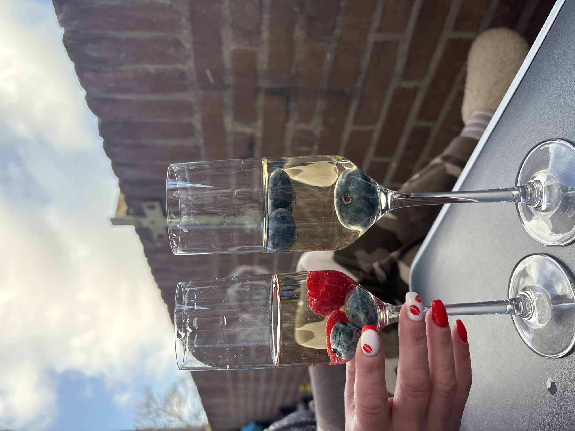 Champagne glasses with berries photographed in The Hague