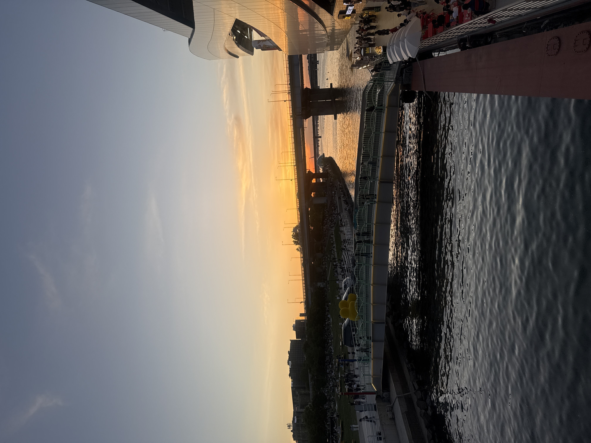 Seoul waterfront scenes include street performance, sunset views