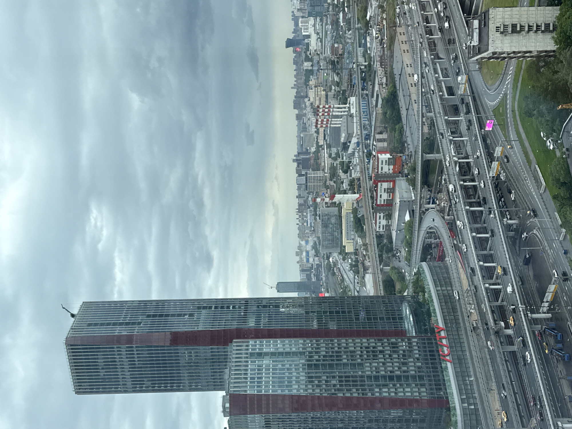 Overcast afternoon documented in Khimki with construction and daily life