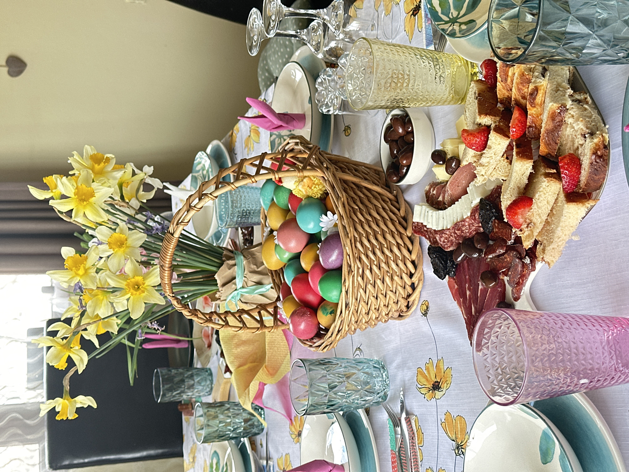 Easter morning preparations documented in Bulgarian village