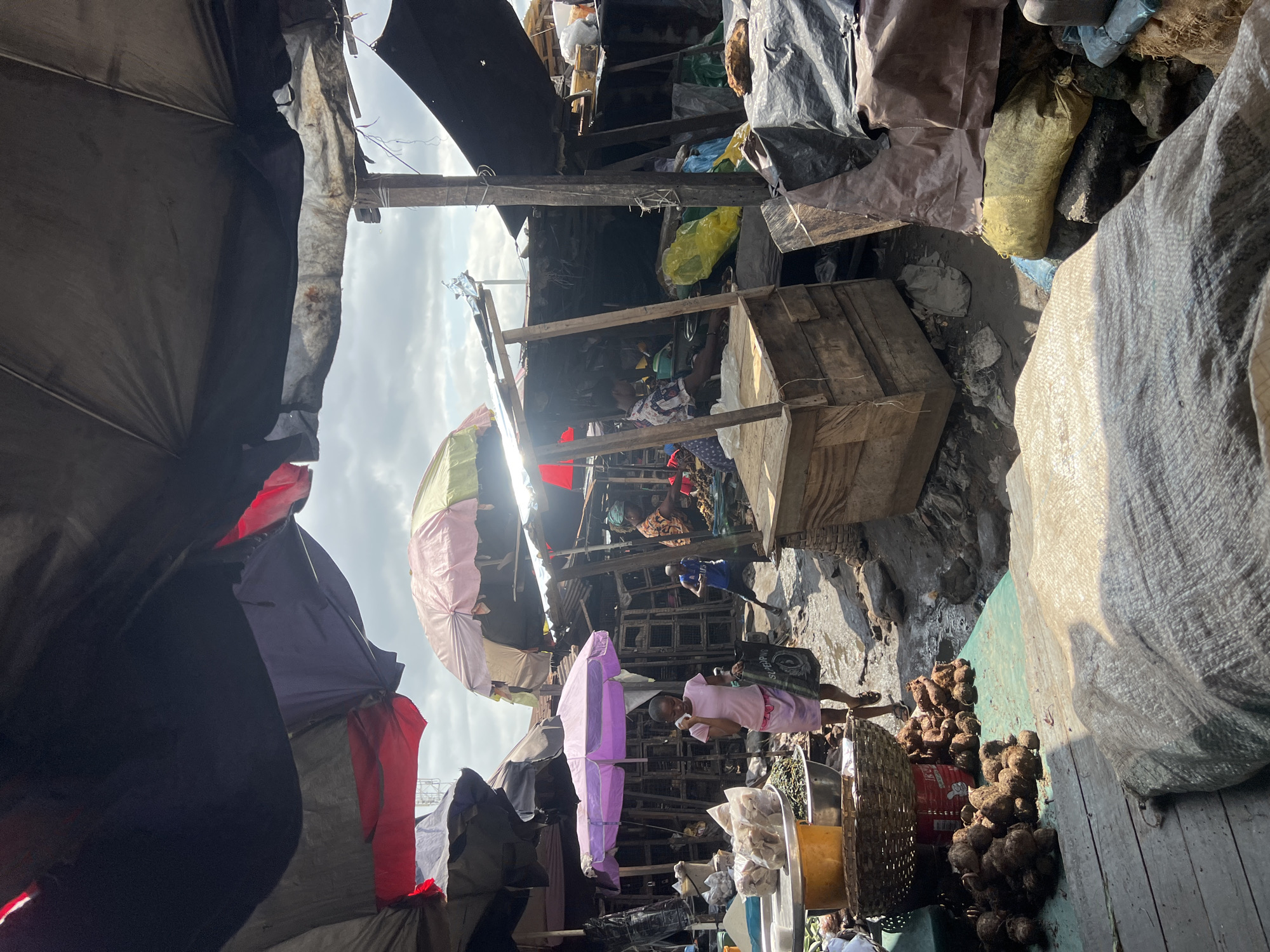 Afternoon trading at Nkpor's busy outdoor market