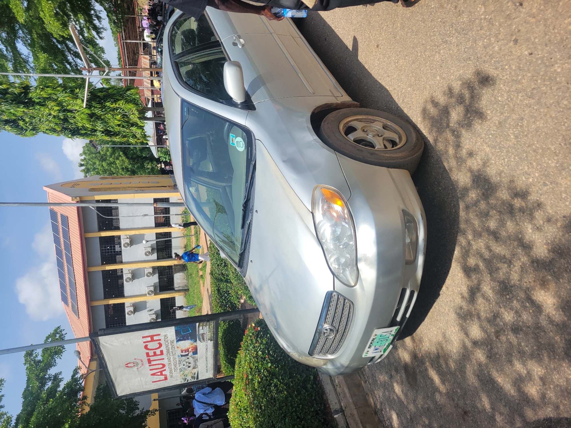Daily life documented across Ogbomosho, Nigeria in morning walkabout