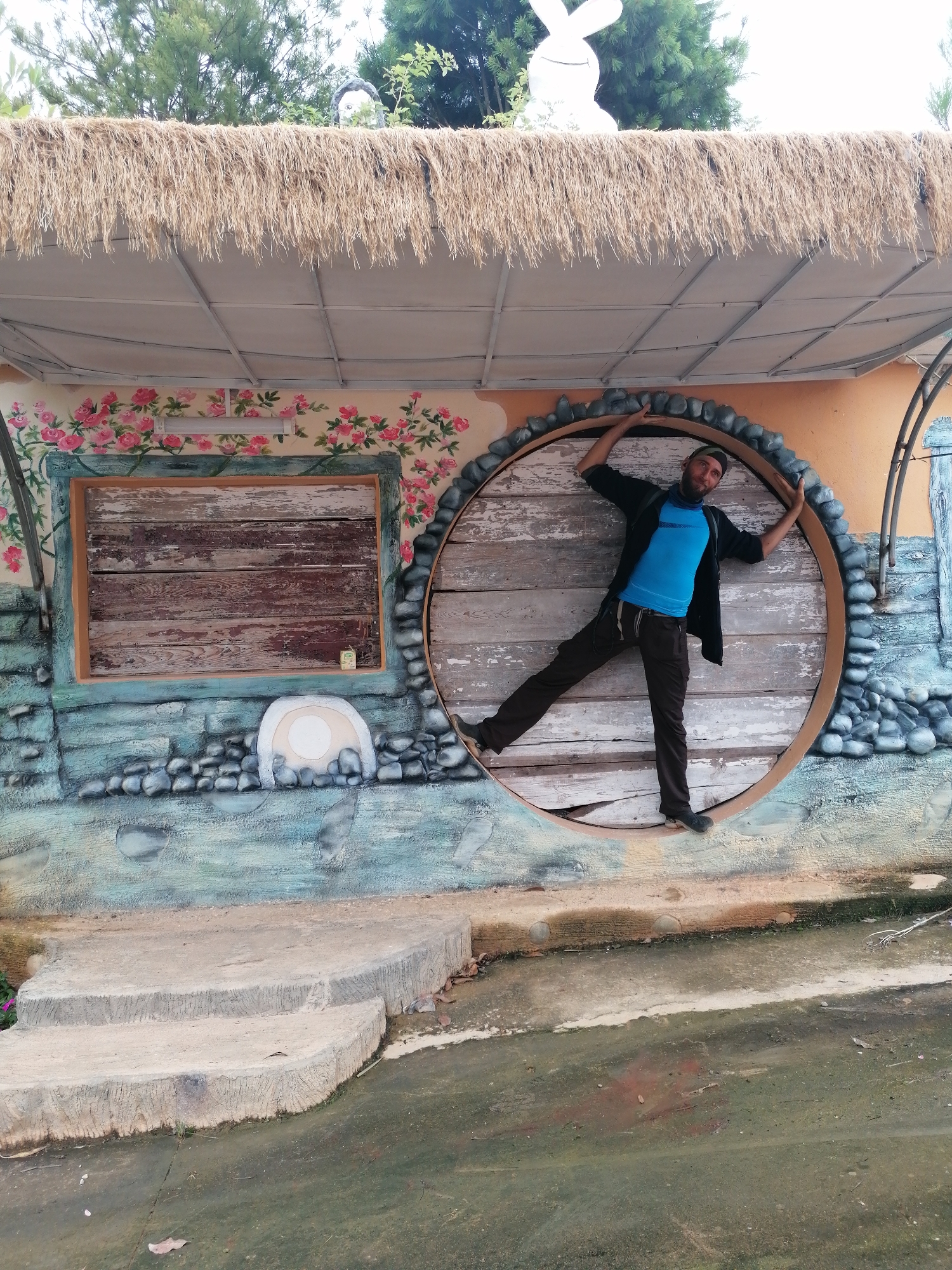 Tourist visits fantasy garden attraction in Vietnam's Dalat region