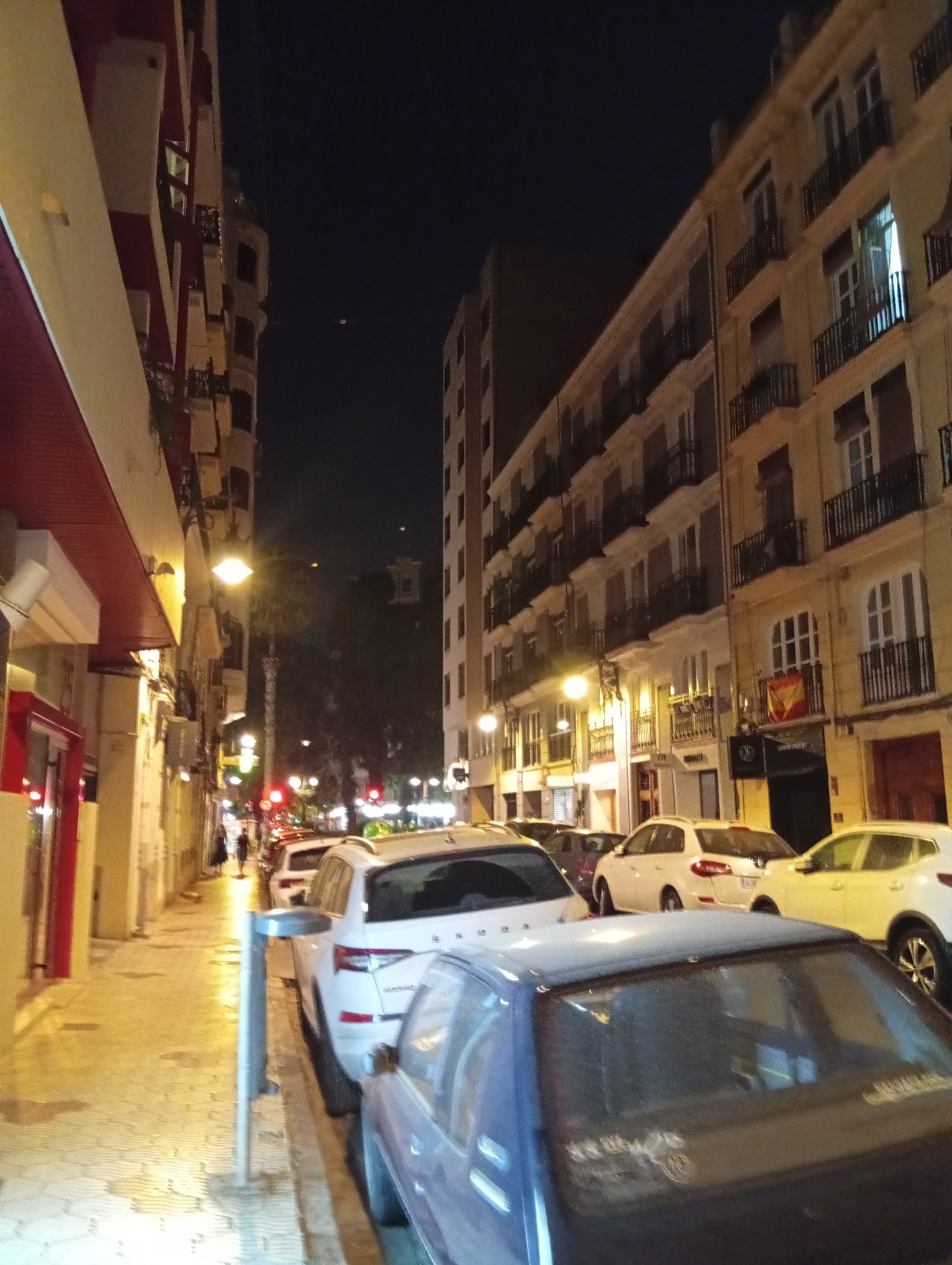 Friday night roaming Valencia's streets and lit-up landmarks