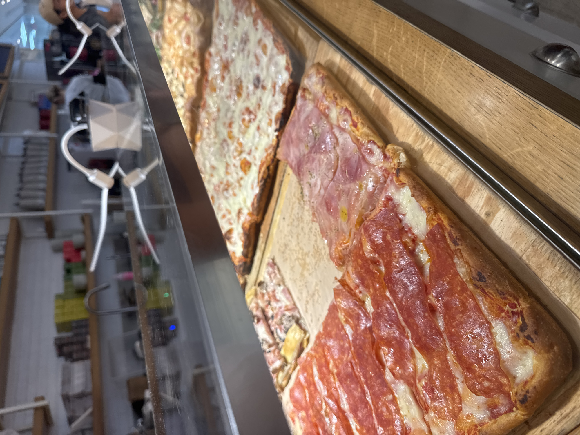 Visitor documents Italian bakery experience in Aventura