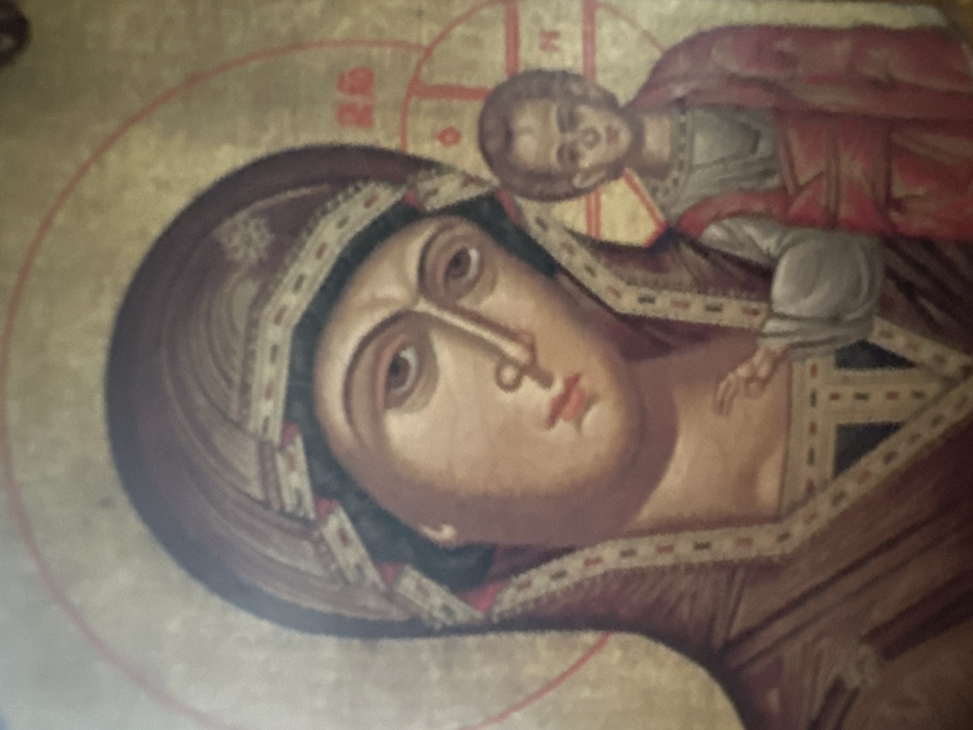 Witness documents Orthodox icon, laptop, clothing over 90 minutes