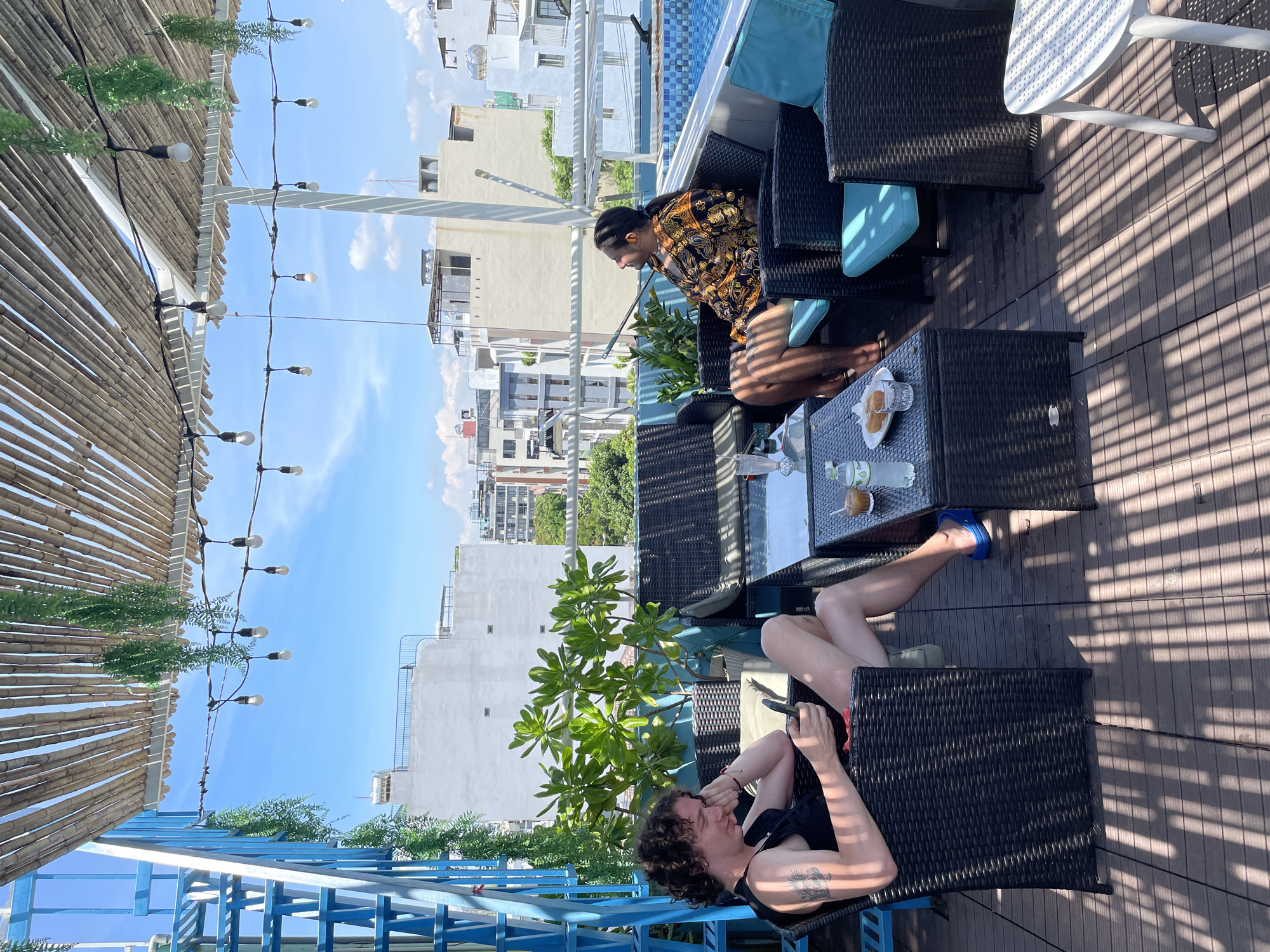 Rooftops, city views, and bar life in Đà Nẵng