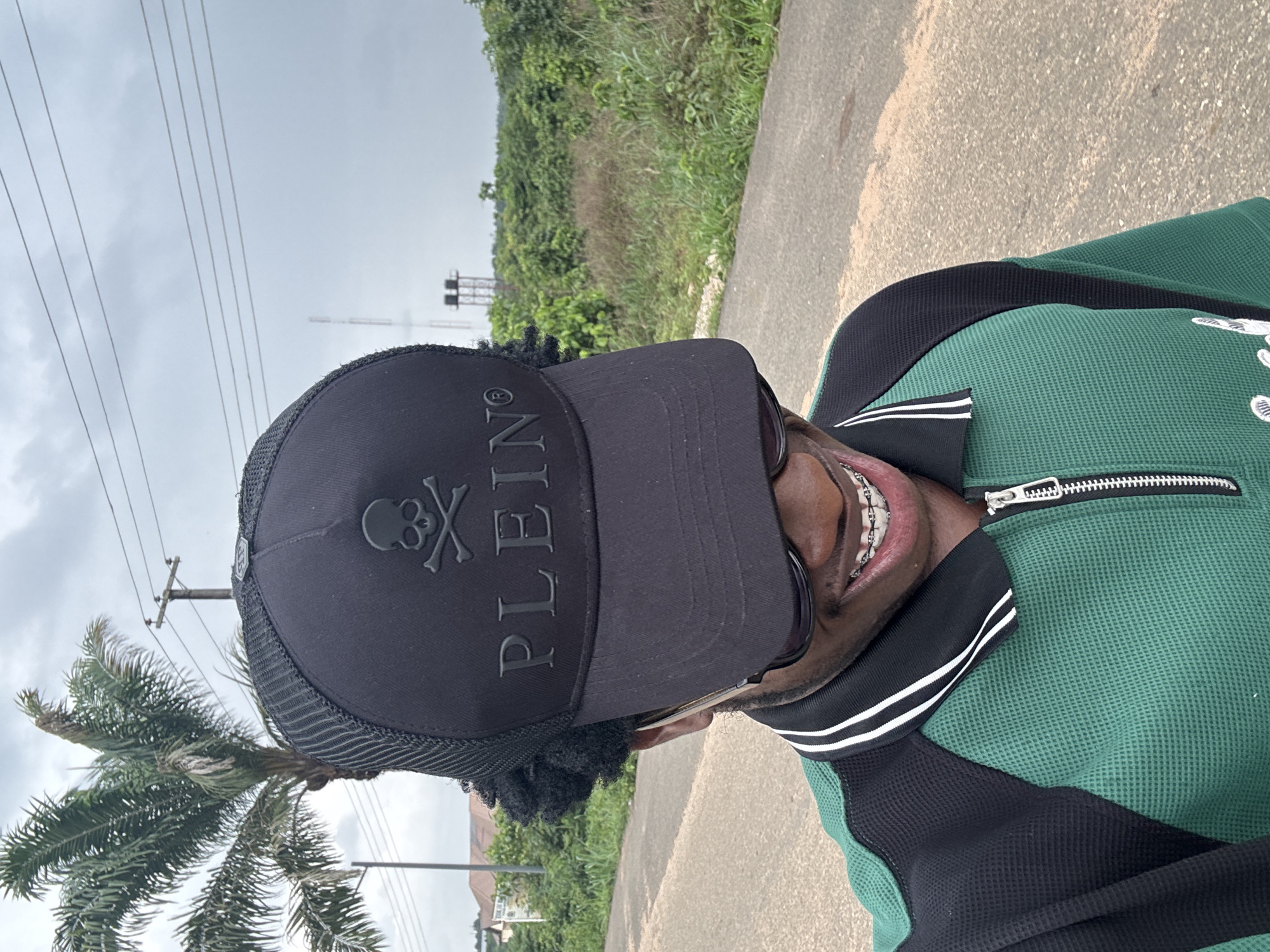 Person documents casual walk through Ihiagwa streets, Nigeria