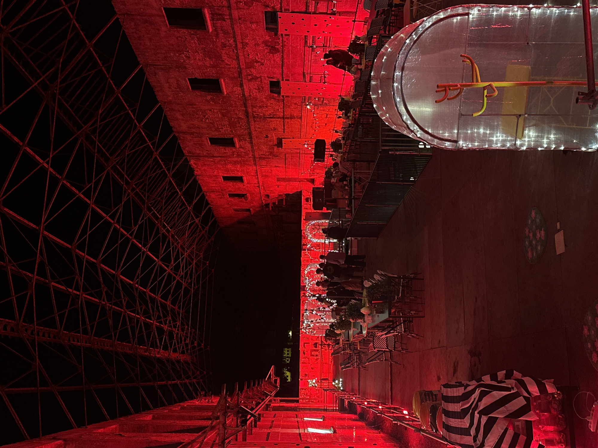 Red-lit evening event observed in Milan