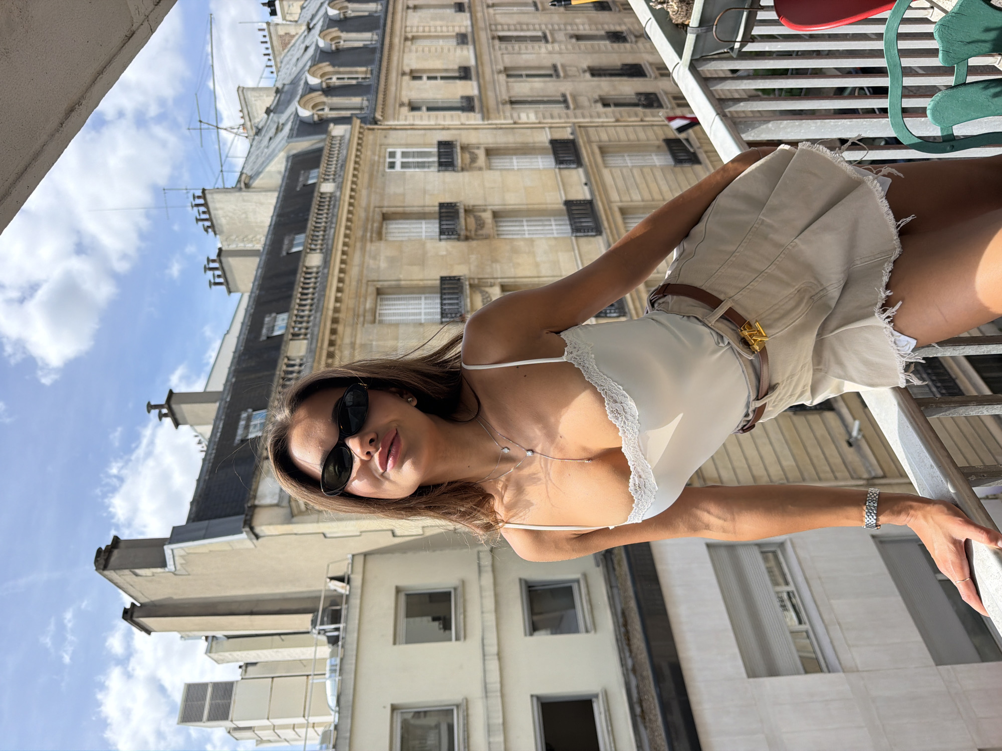 Afternoon in Paris: Arc de Triomphe, street scenes, and food