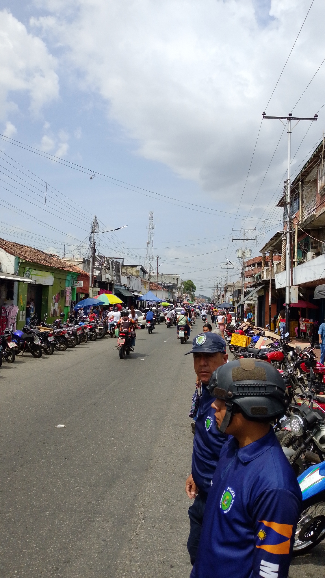 Heavy motorcycle traffic observed in Tinaquillo, Venezuela streets