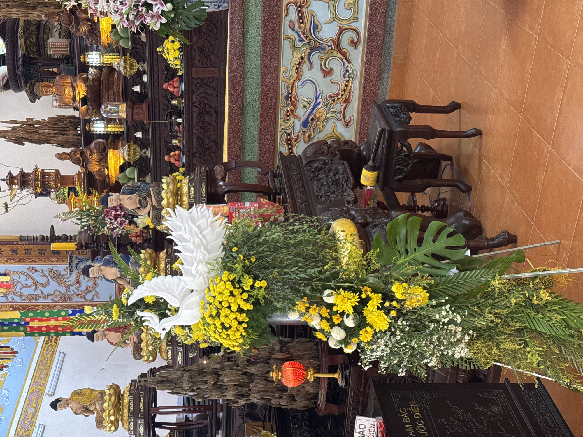 Buddhist temple decorations and street lanterns observed in Nha Trang