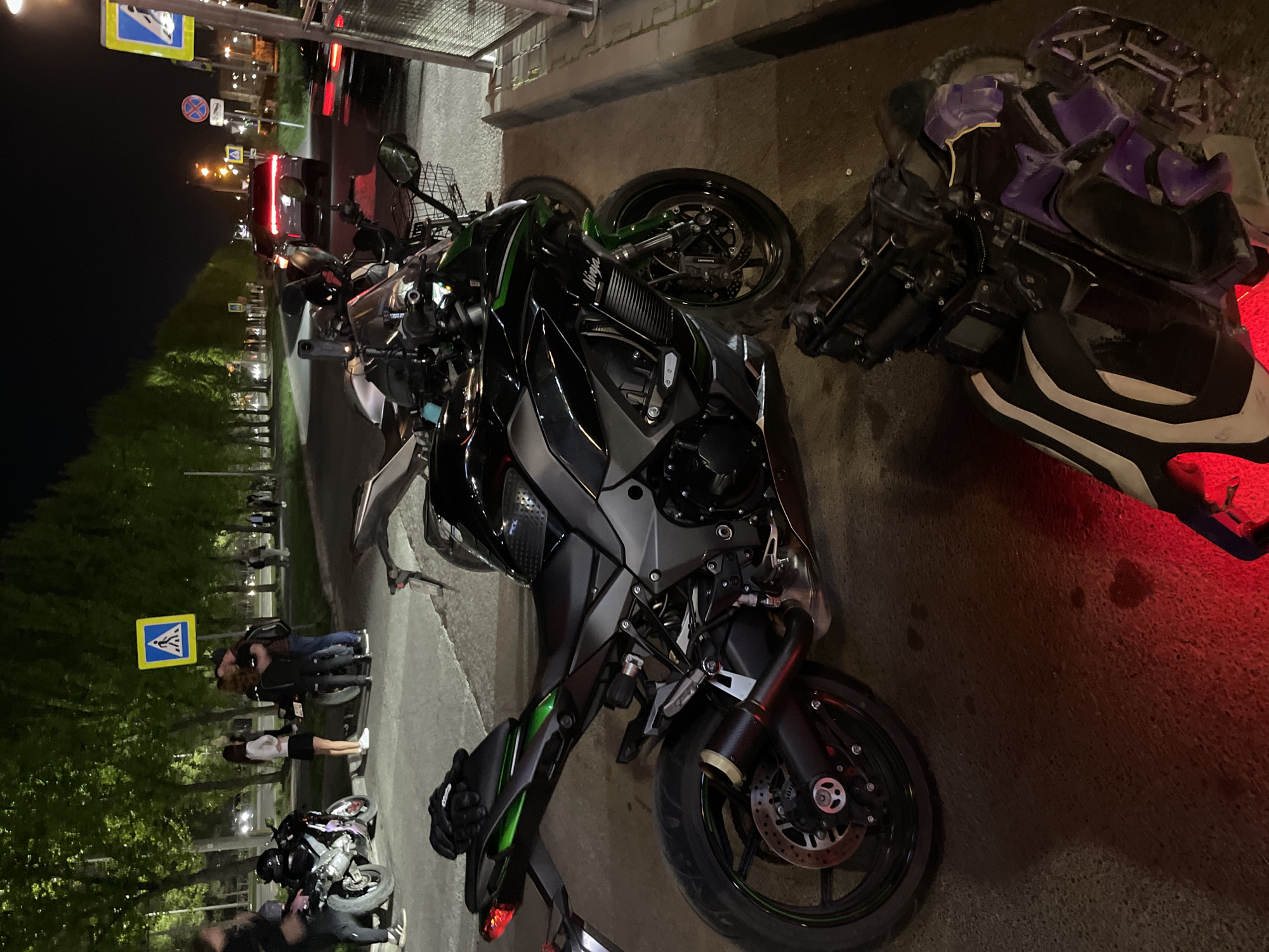 Motorcycle gathering observed at Kazan restaurant May 6