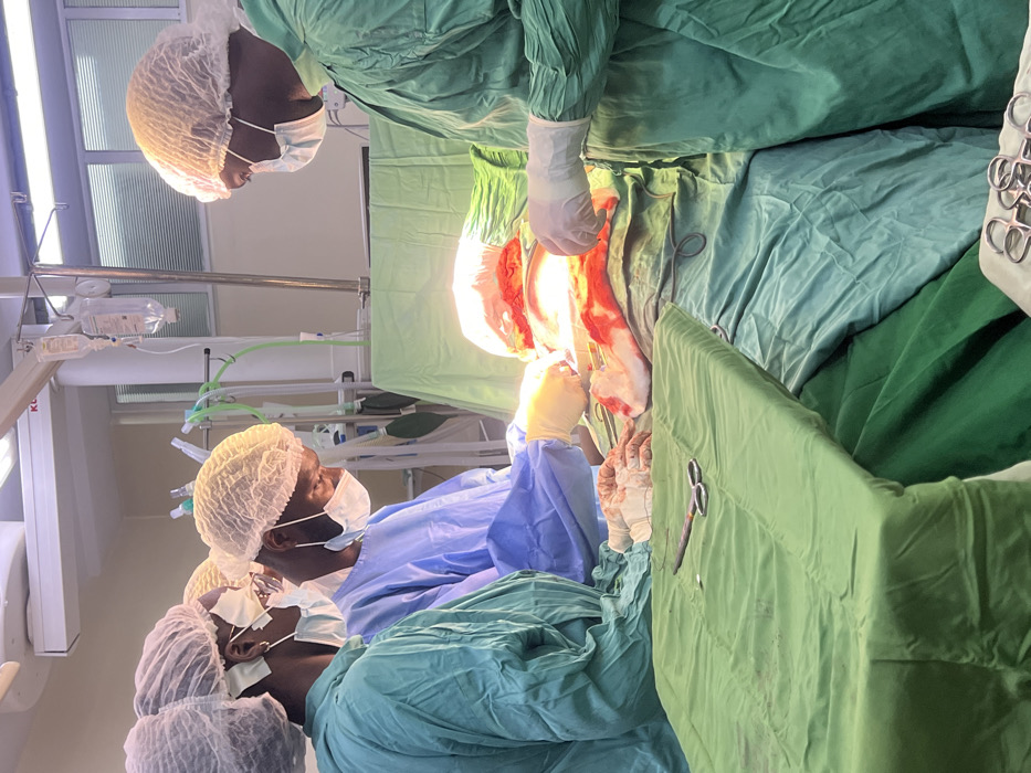 Surgical team performs abdominal operation in Nairobi hospital