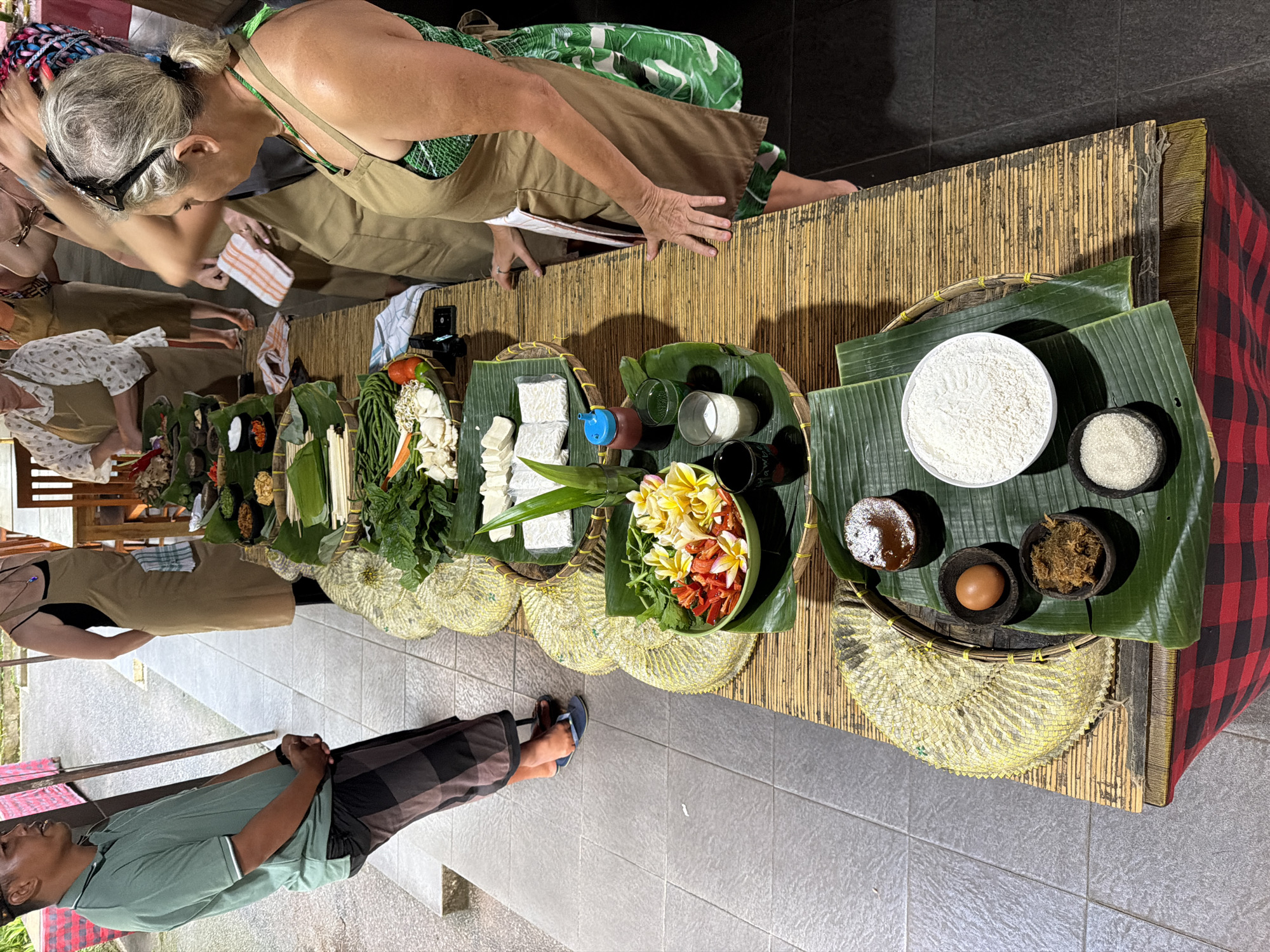 Traditional Balinese cooking and craft demonstration held in Ubud