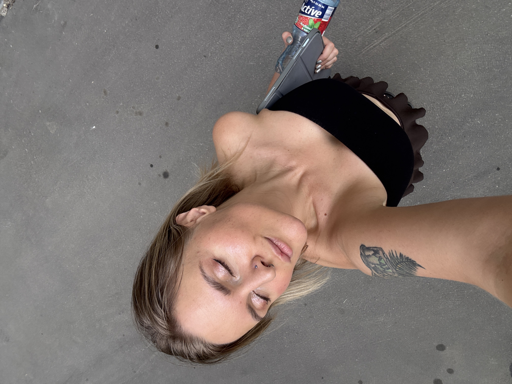 Moscow street life captured in 30 everyday moments