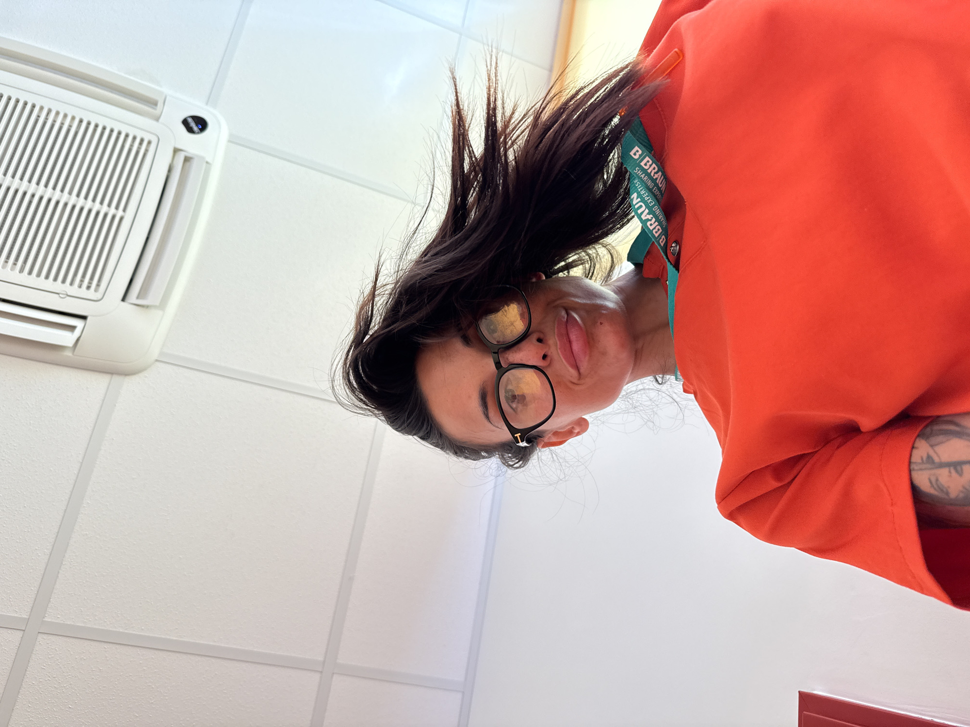 Quick snapshots in scrubs at a Pleven healthcare facility