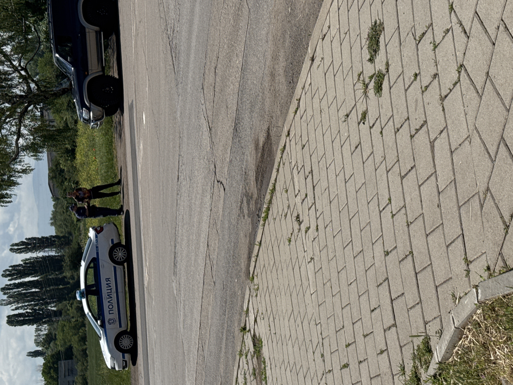 Sofia morning: police car spotted, photo studio prepped