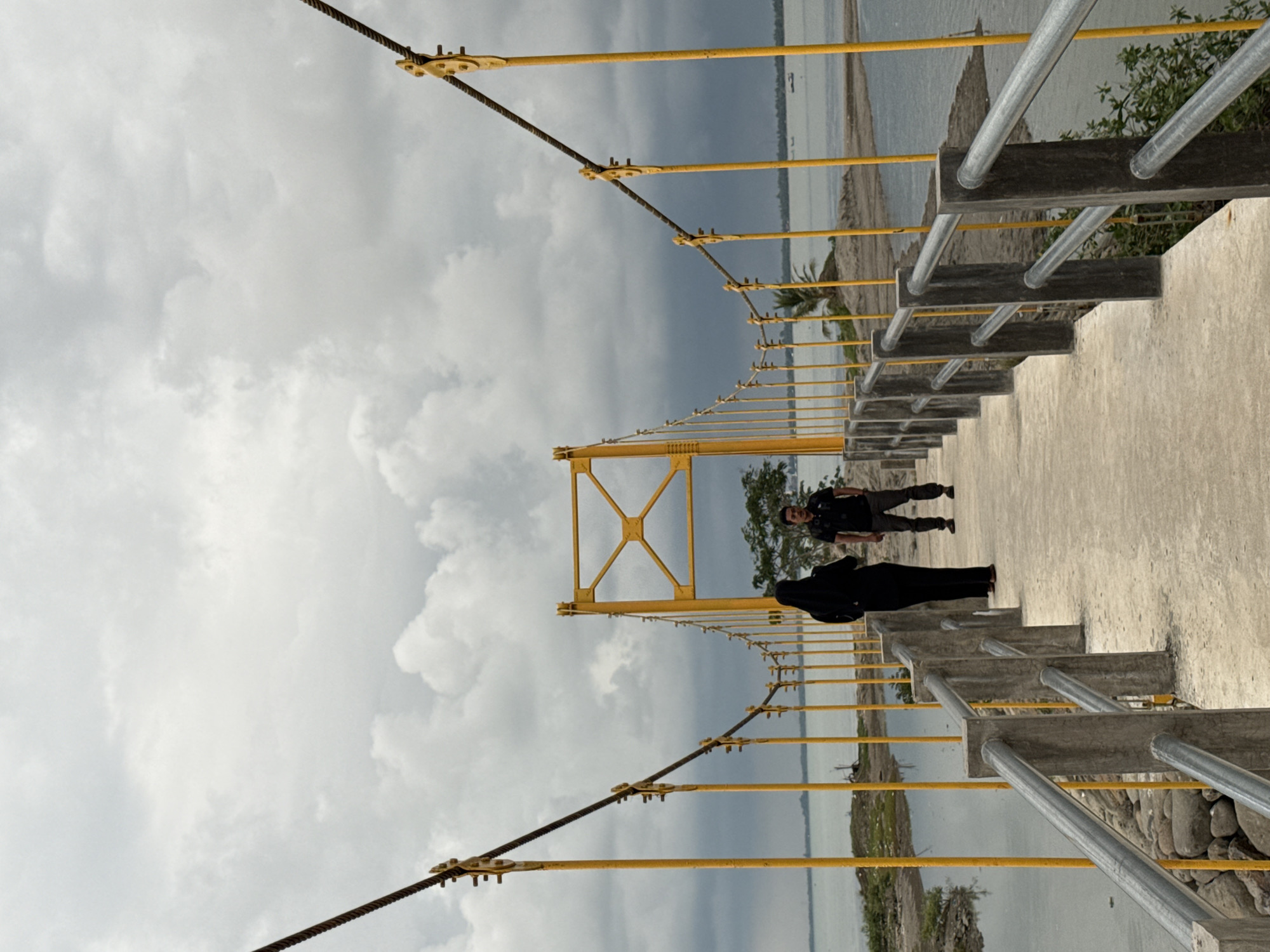 Tourist documents visit to Krueng Cunda bridge in Lhokseumawe