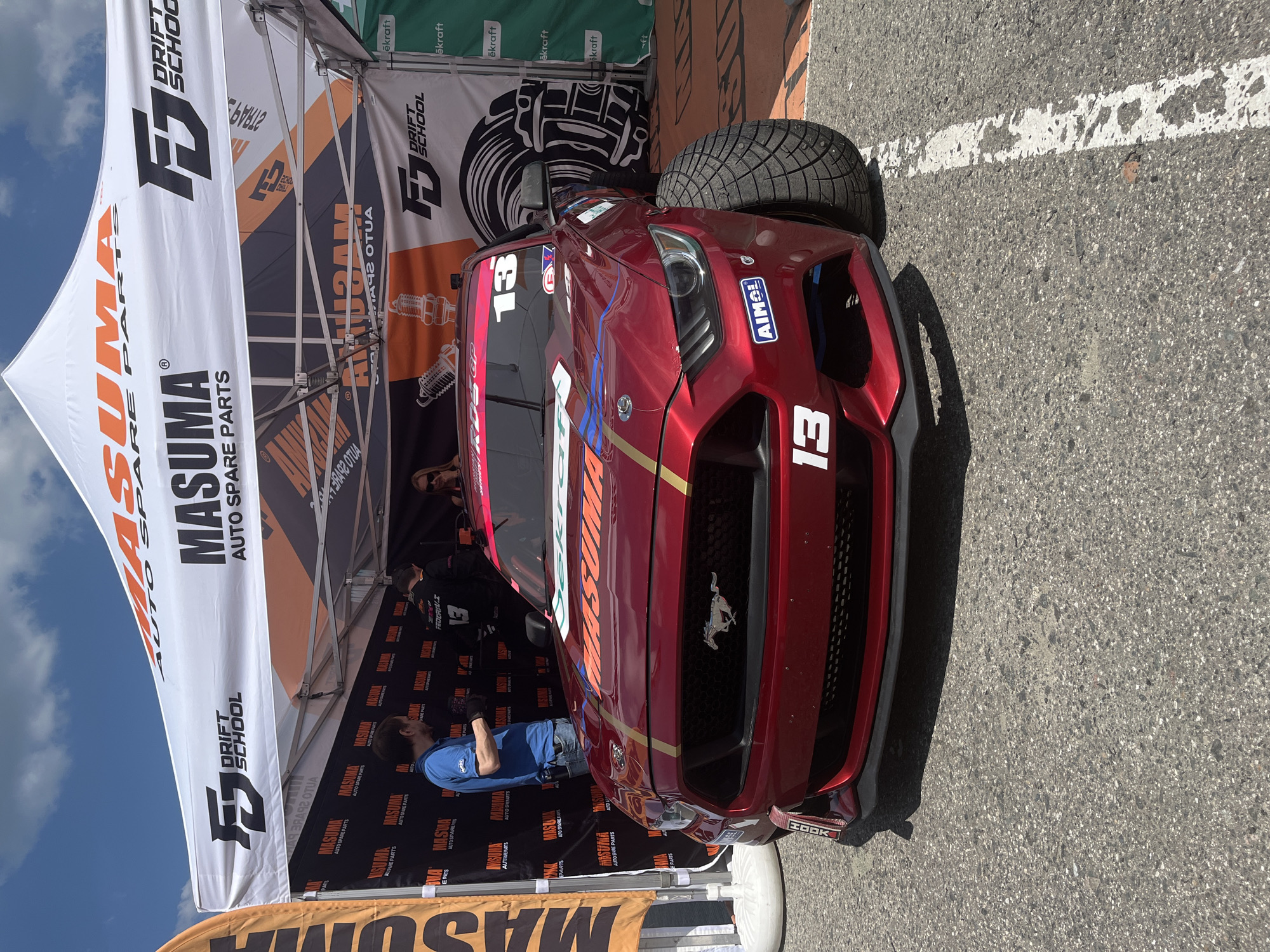 Russian drift car show draws crowds in Berëzovka