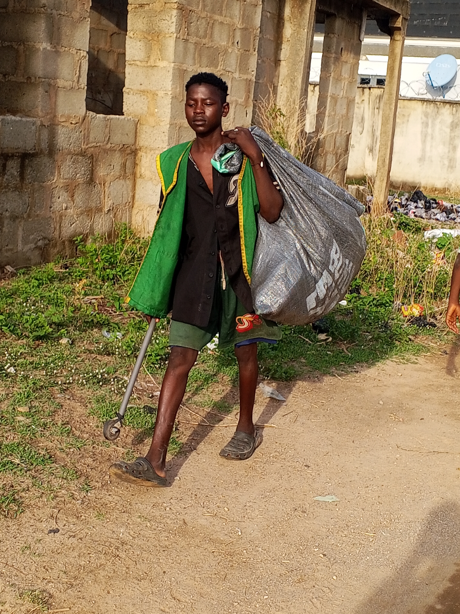 Morning life unfolds in Adonkolo, Nigeria community