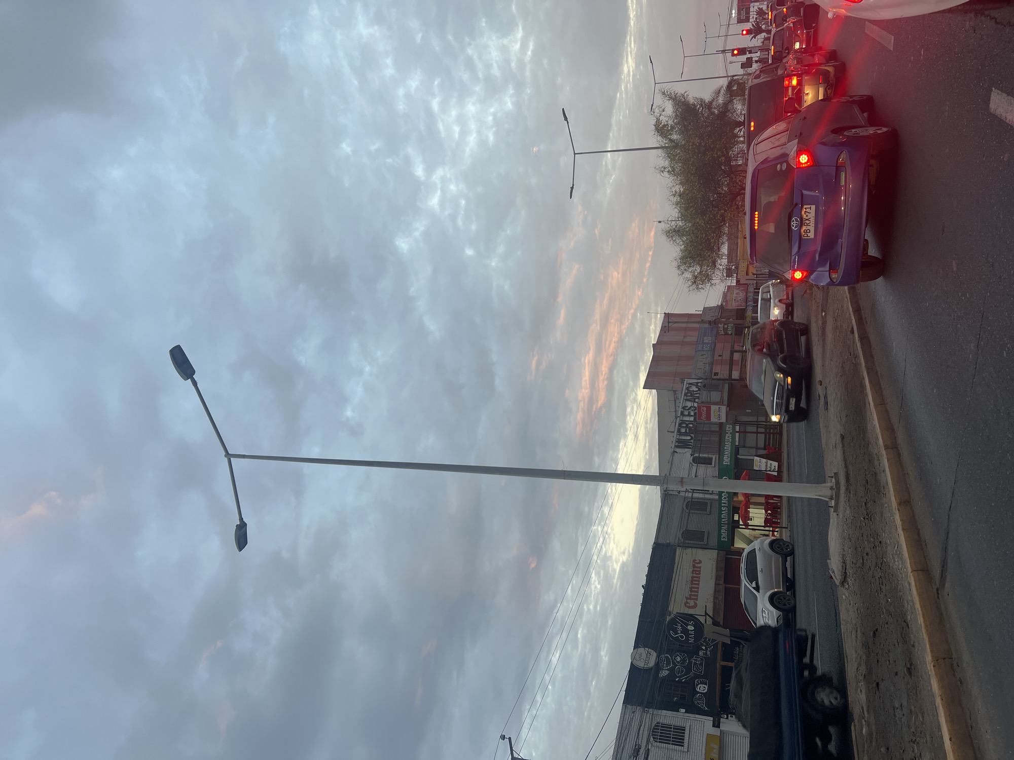 Evening traffic congestion observed in Arica, Chile
